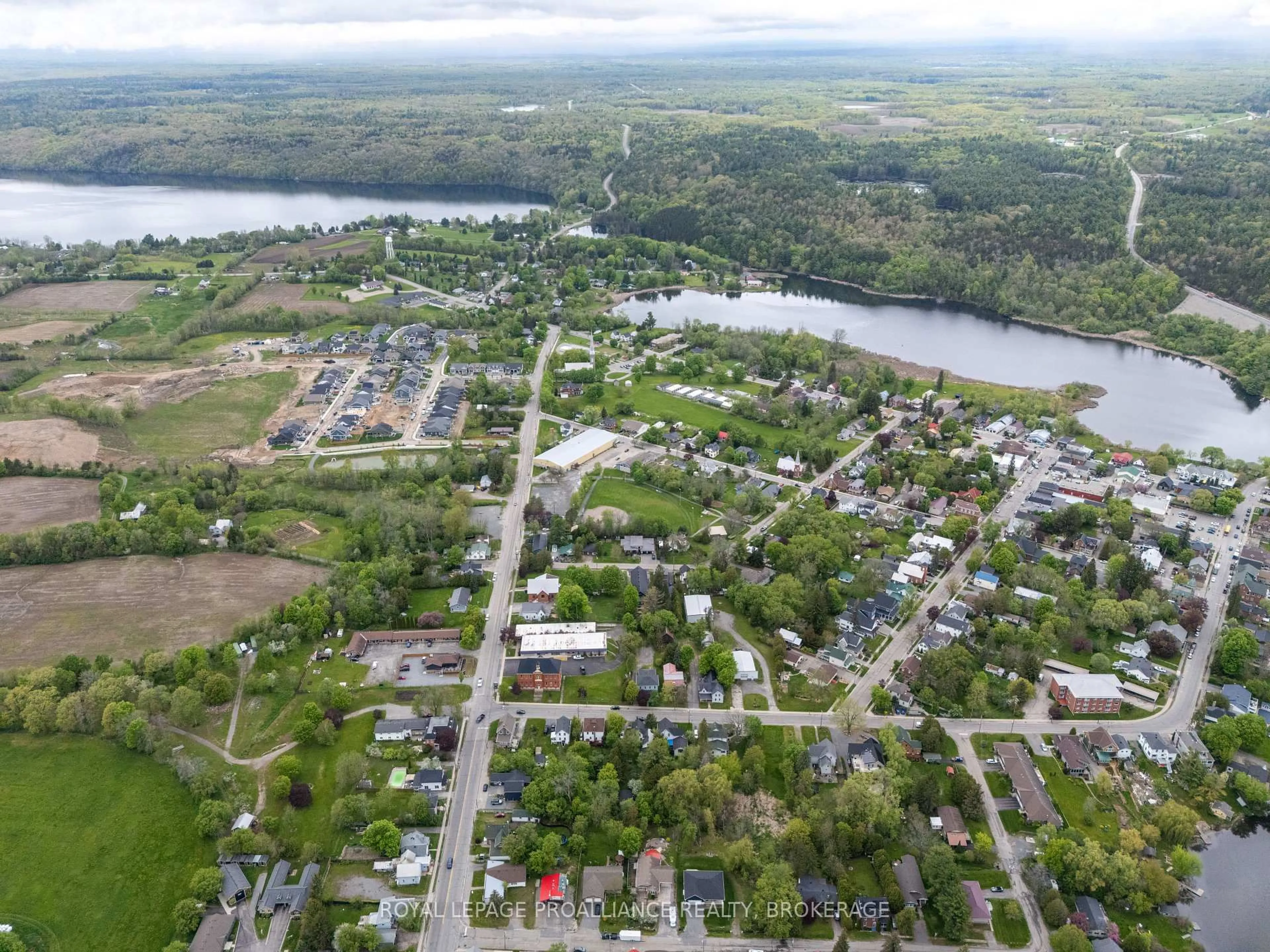 A pic from outside/outdoor area/front of a property/back of a property/a pic from drone, street for 26 Rideau St, Westport Ontario K0G 1X0