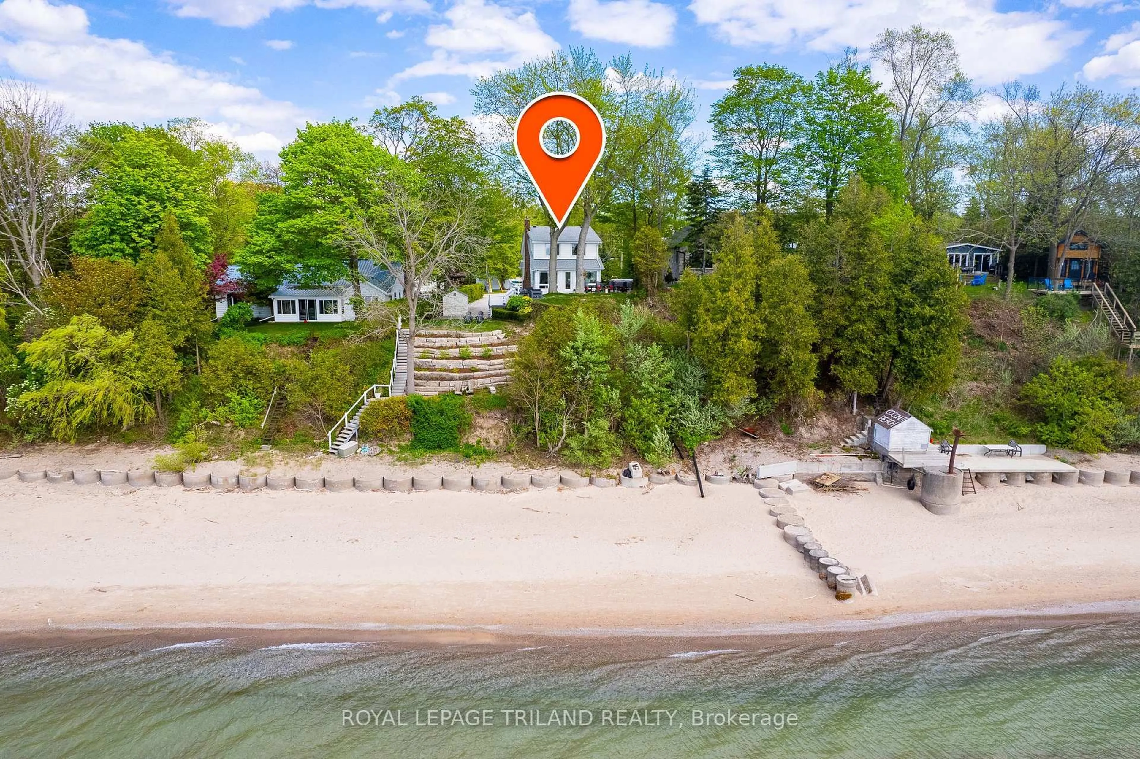 A pic from outside/outdoor area/front of a property/back of a property/a pic from drone, water/lake/river/ocean view for 71365 Branch Rd, Bluewater Ontario N0M 1N0