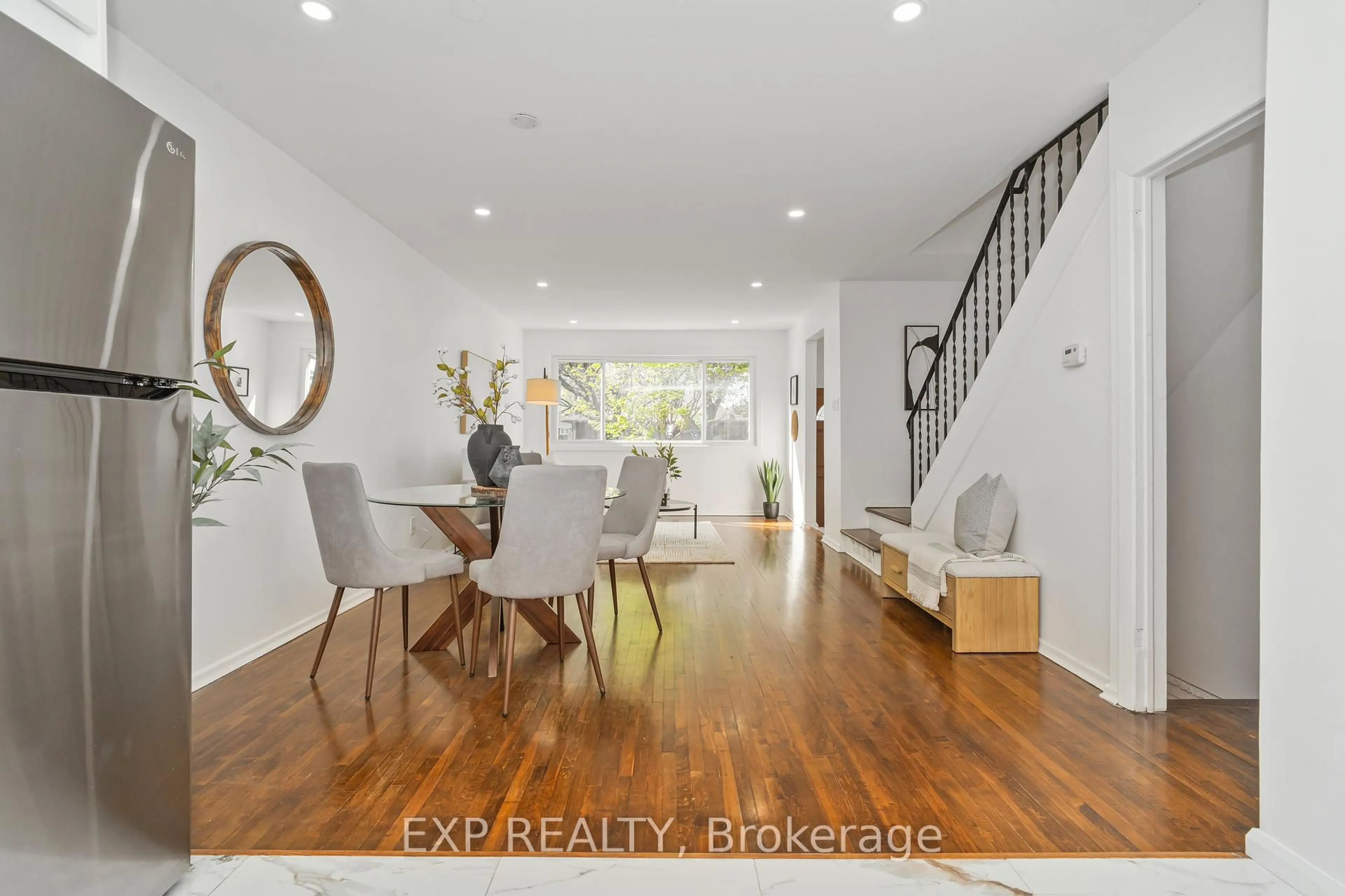 Unknown for 1510 Lepage Ave, Ottawa Ontario K1Z 8C9