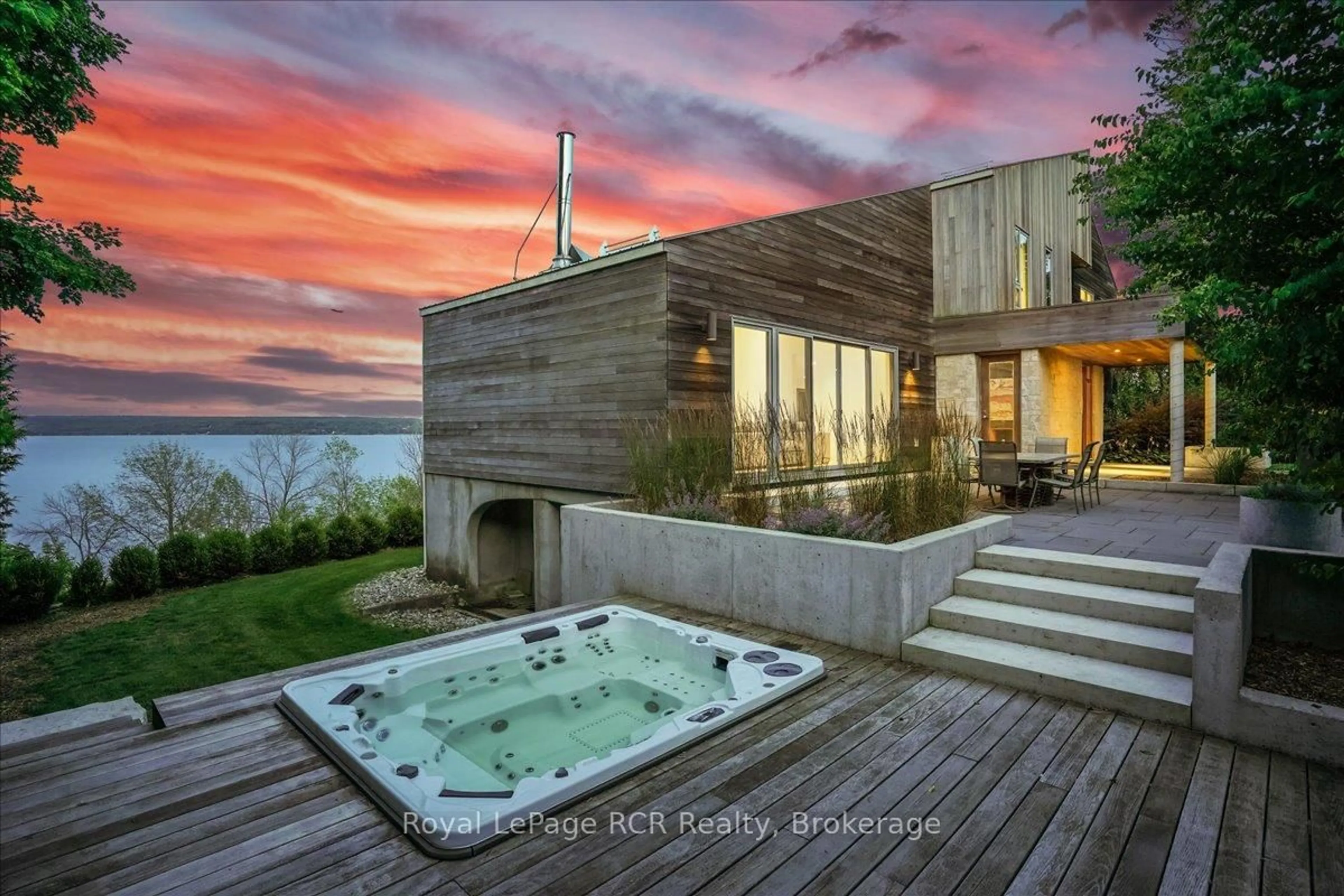 Contemporary bathroom, unknown for 20 Everett Rd, South Bruce Peninsula Ontario N0H 2T0