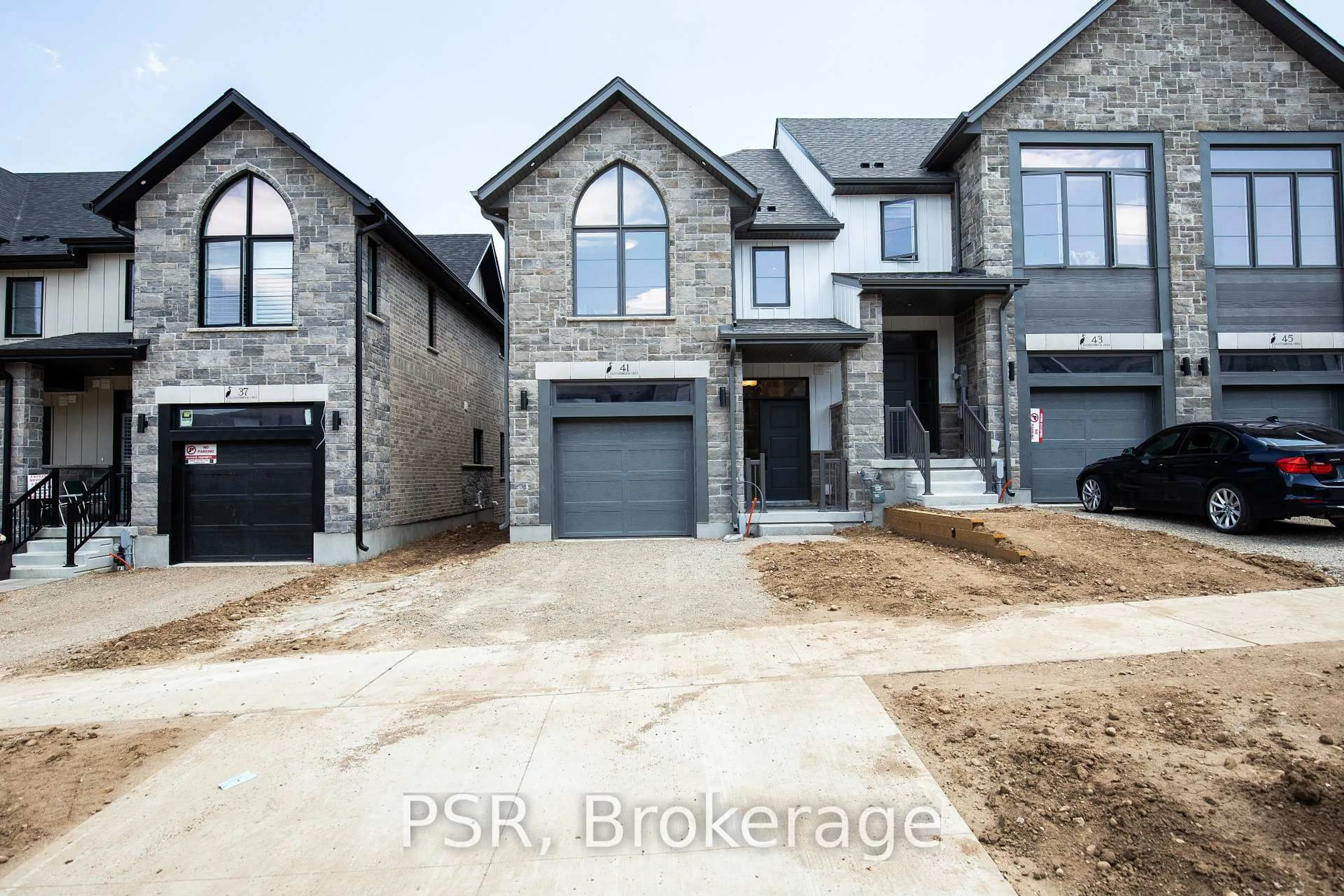 Home with brick exterior material, street for 41 Queensbrook Cres, Cambridge Ontario N1S 0E5