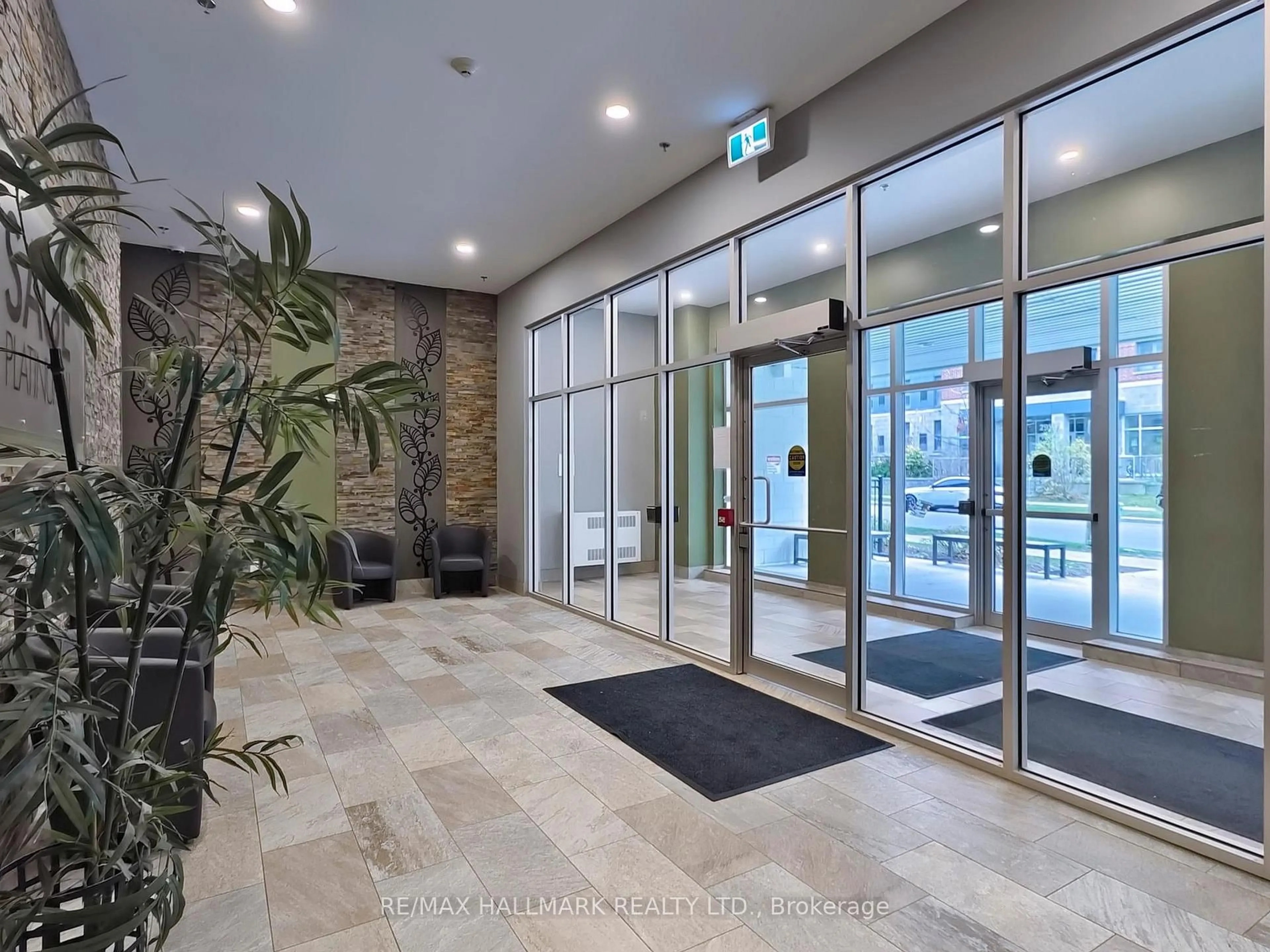 Indoor foyer for 308 Lester St #207, Waterloo Ontario N2L 3W6