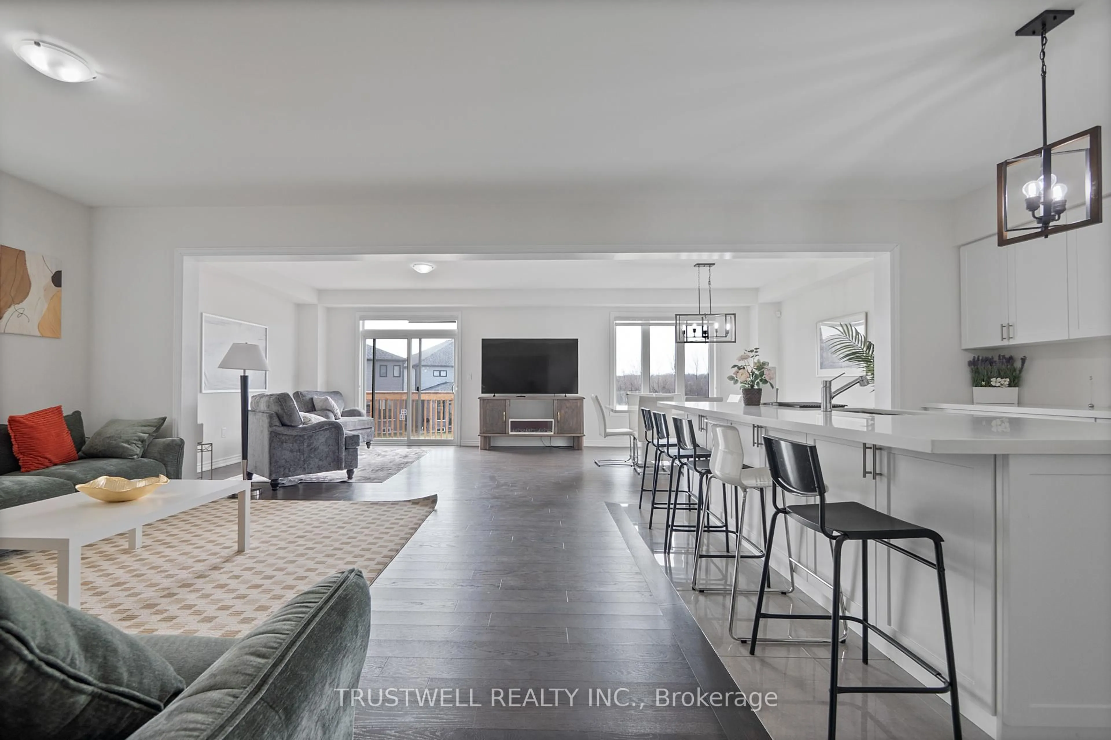 Open concept kitchen, unknown for 86 Gilham Way, Brant Ontario N0E 1N0