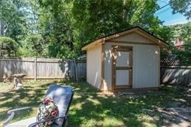 Additional property image - 269 Park St
