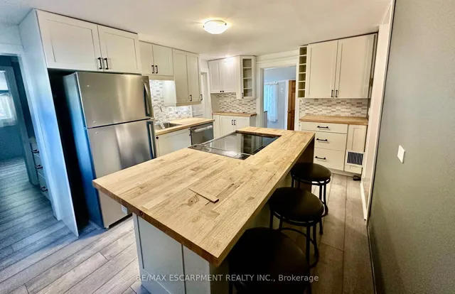 Additional property image - 269 Park St