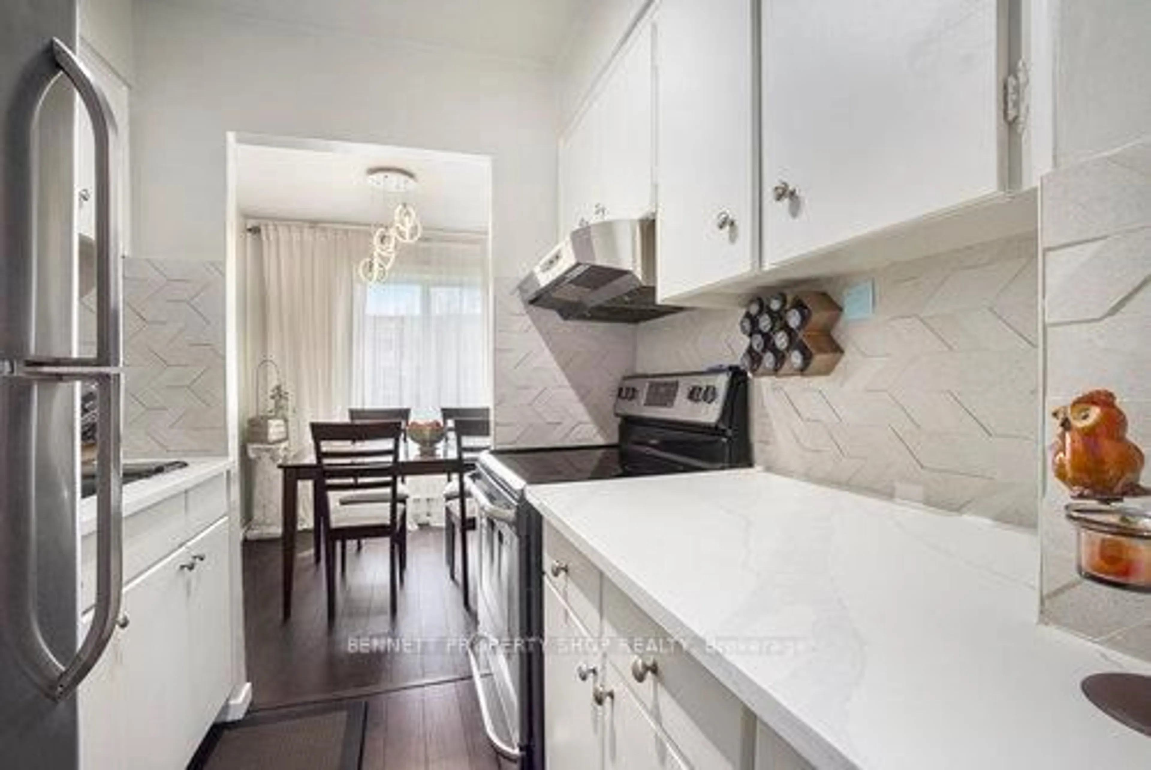 Unknown for 2041 Arrowsmith Dr #206, Ottawa Ontario K1J 7V7