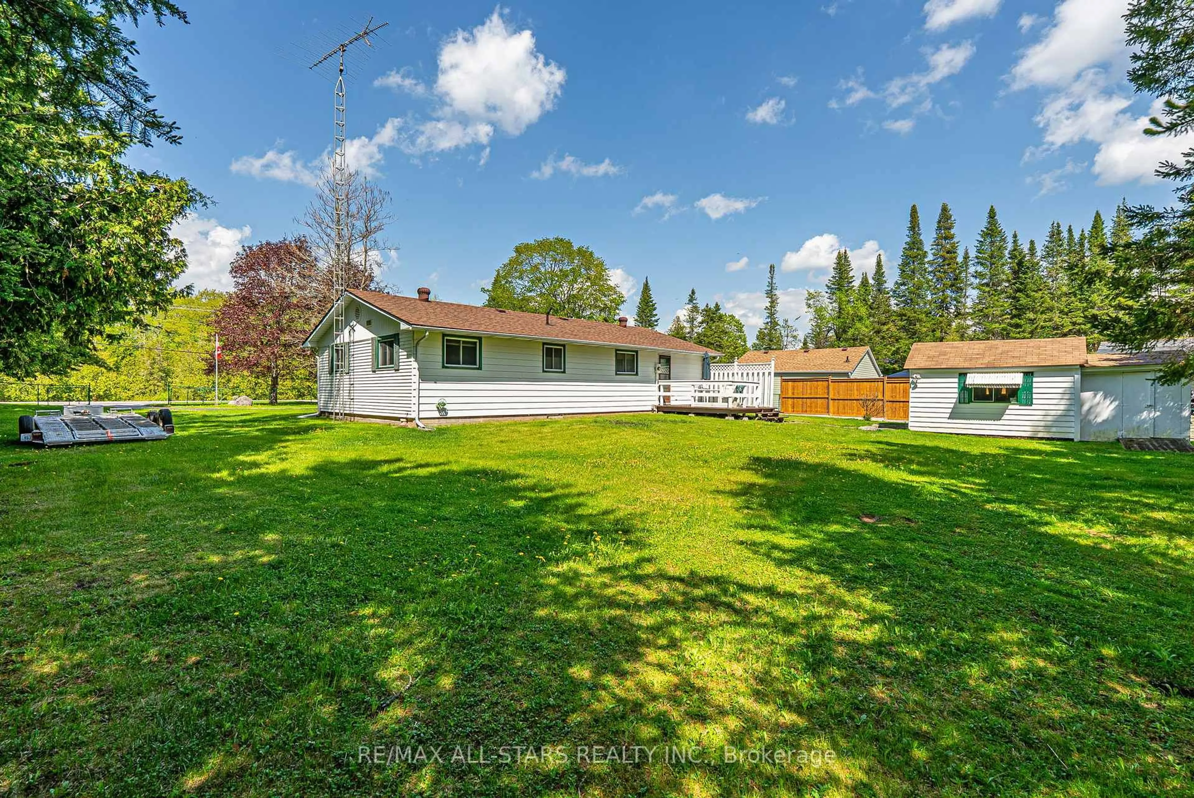 A pic from outside/outdoor area/front of a property/back of a property/a pic from drone, unknown for 104 Trent Canal Rd, Kawartha Lakes Ontario L9P 1M7