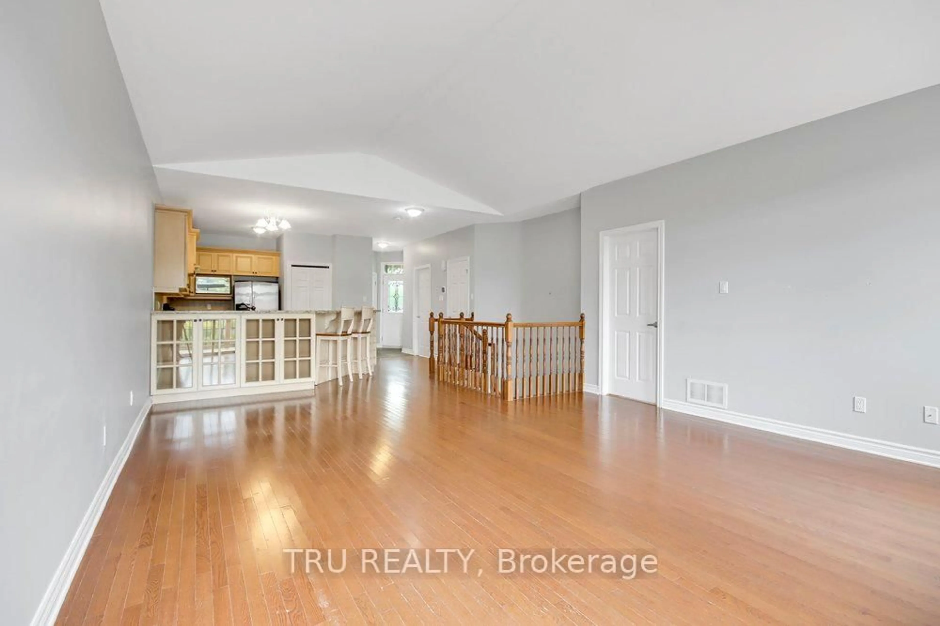 Unknown for 108 VILLAGEVIEW Private, Carp Ontario K0A 1L0