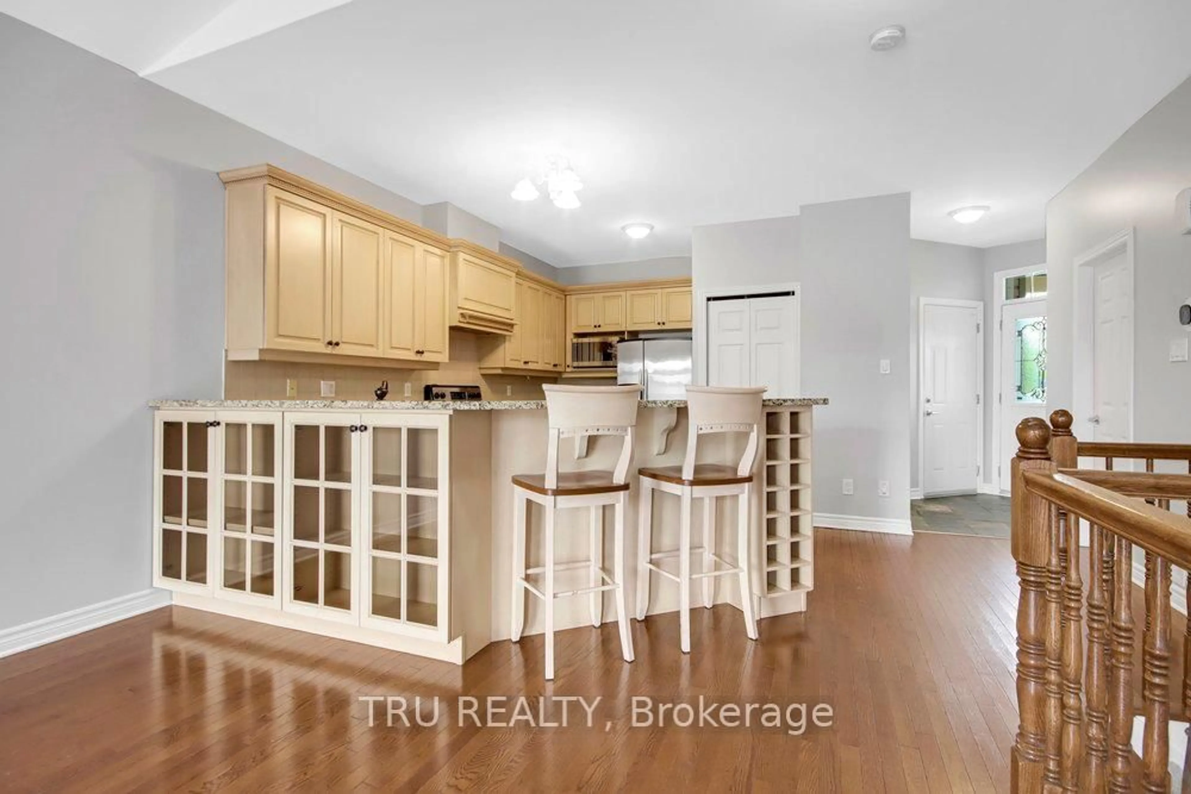 Open concept kitchen, unknown for 108 VILLAGEVIEW Private, Carp Ontario K0A 1L0