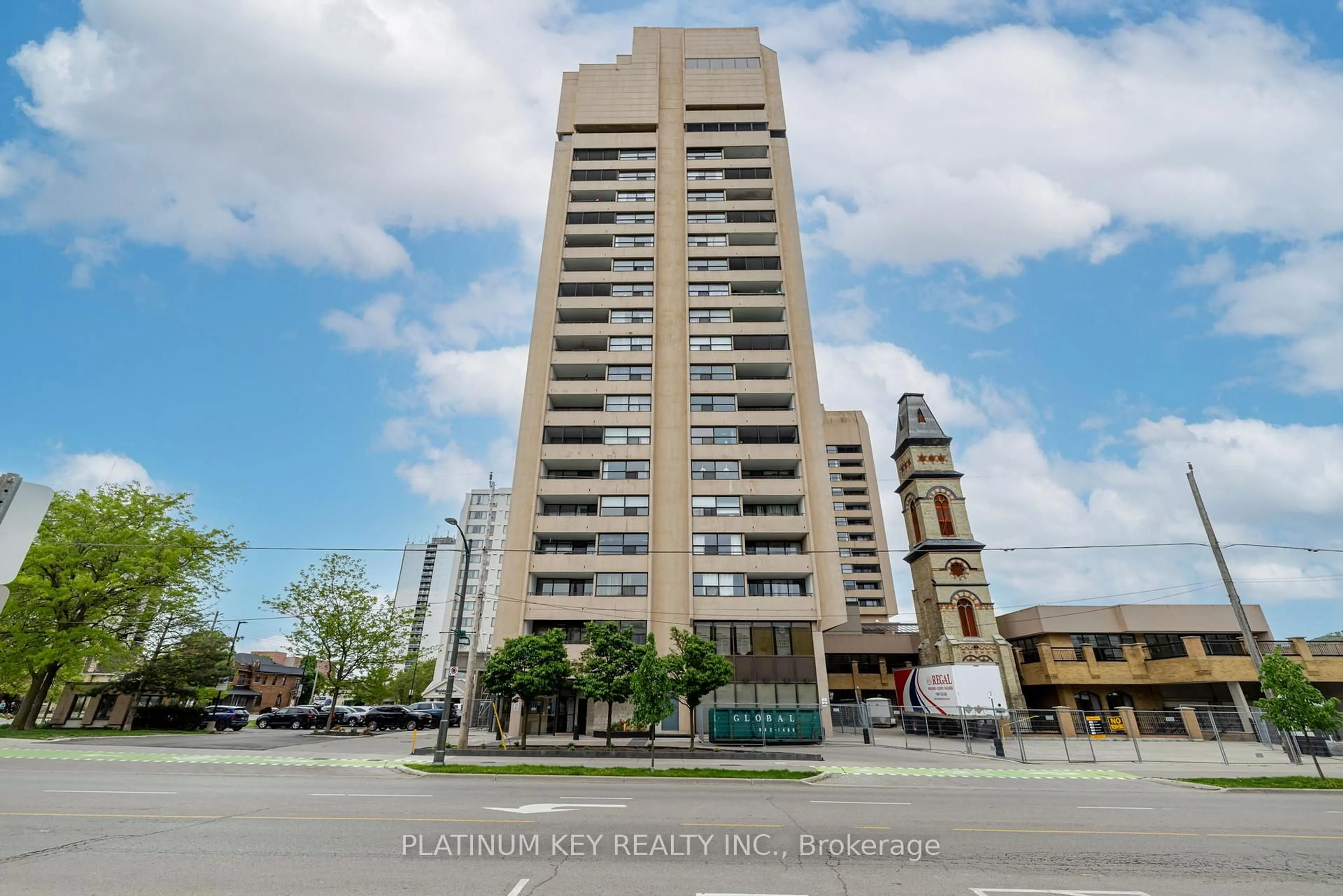 Unknown for 389 Dundas St #507, London East Ontario N6B 3L5