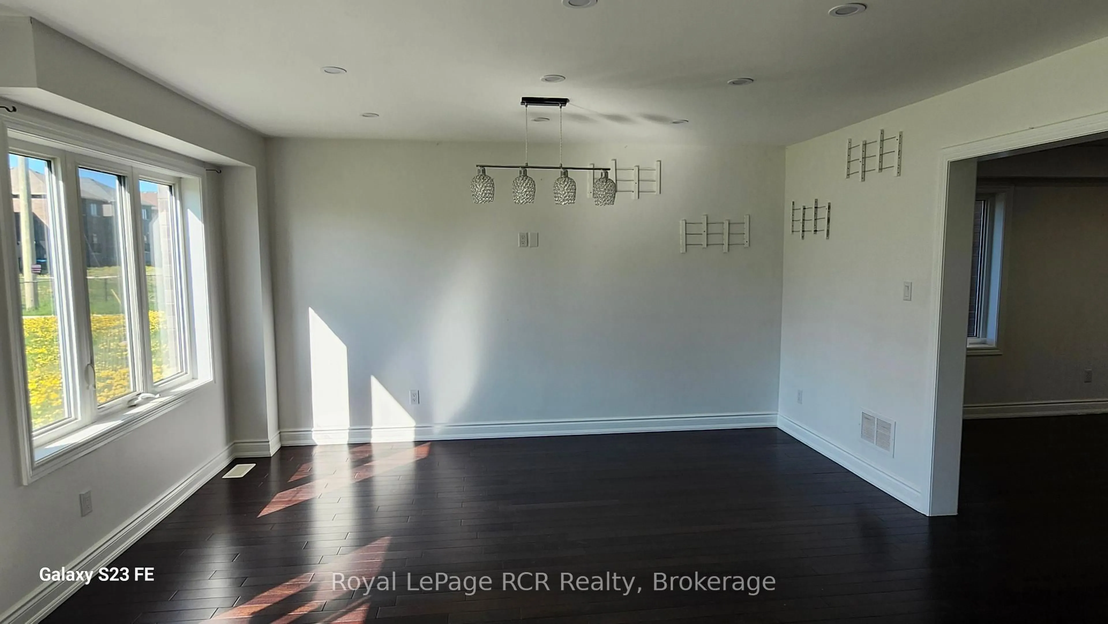 A pic of a room for 338 Van Dusen Ave, Southgate Ontario N0C 1B0