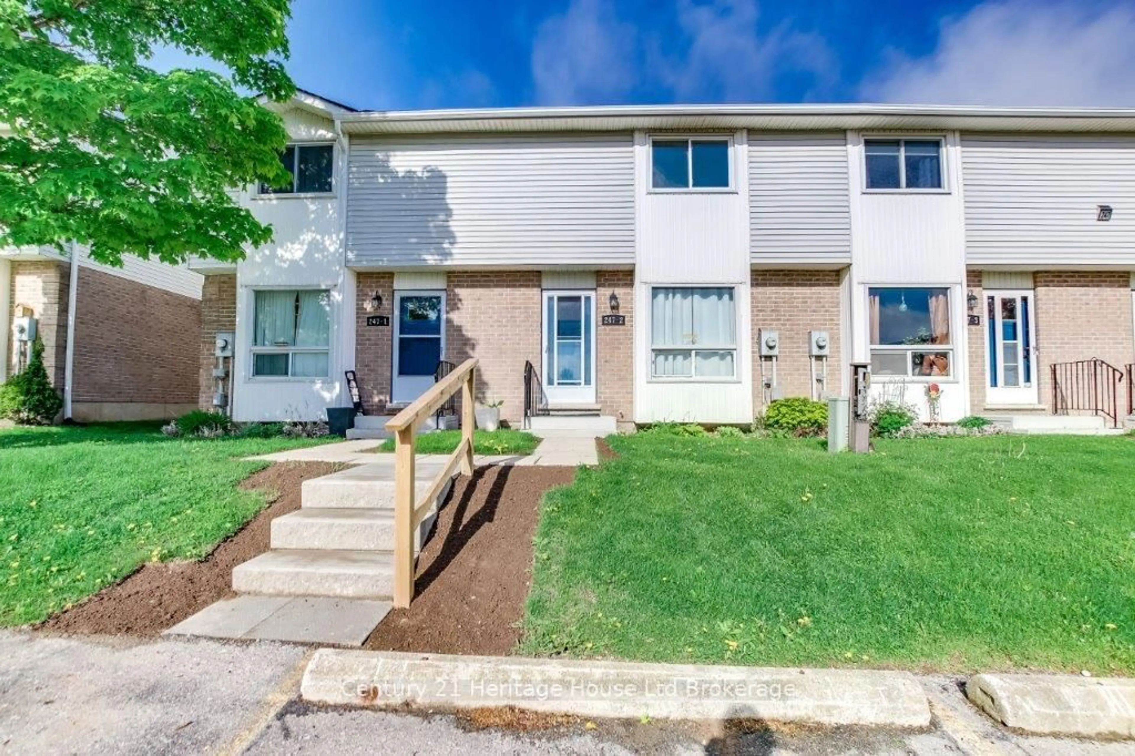 Unknown for 247 Lansdowne Ave #2, Woodstock Ontario N4T 1N6