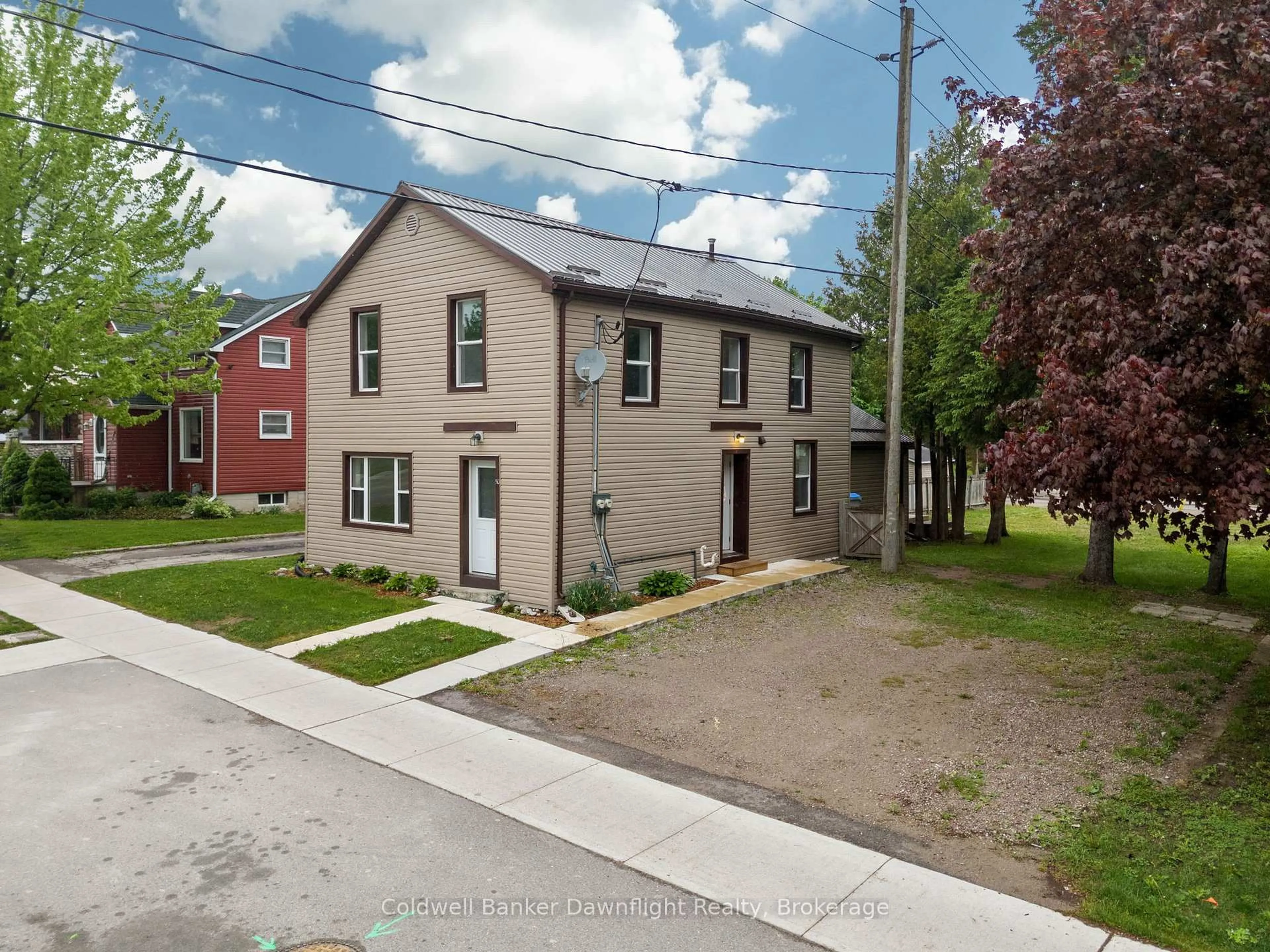 A pic from outside/outdoor area/front of a property/back of a property/a pic from drone, street for 50 Goderich St, Huron East Ontario N0K 1W0