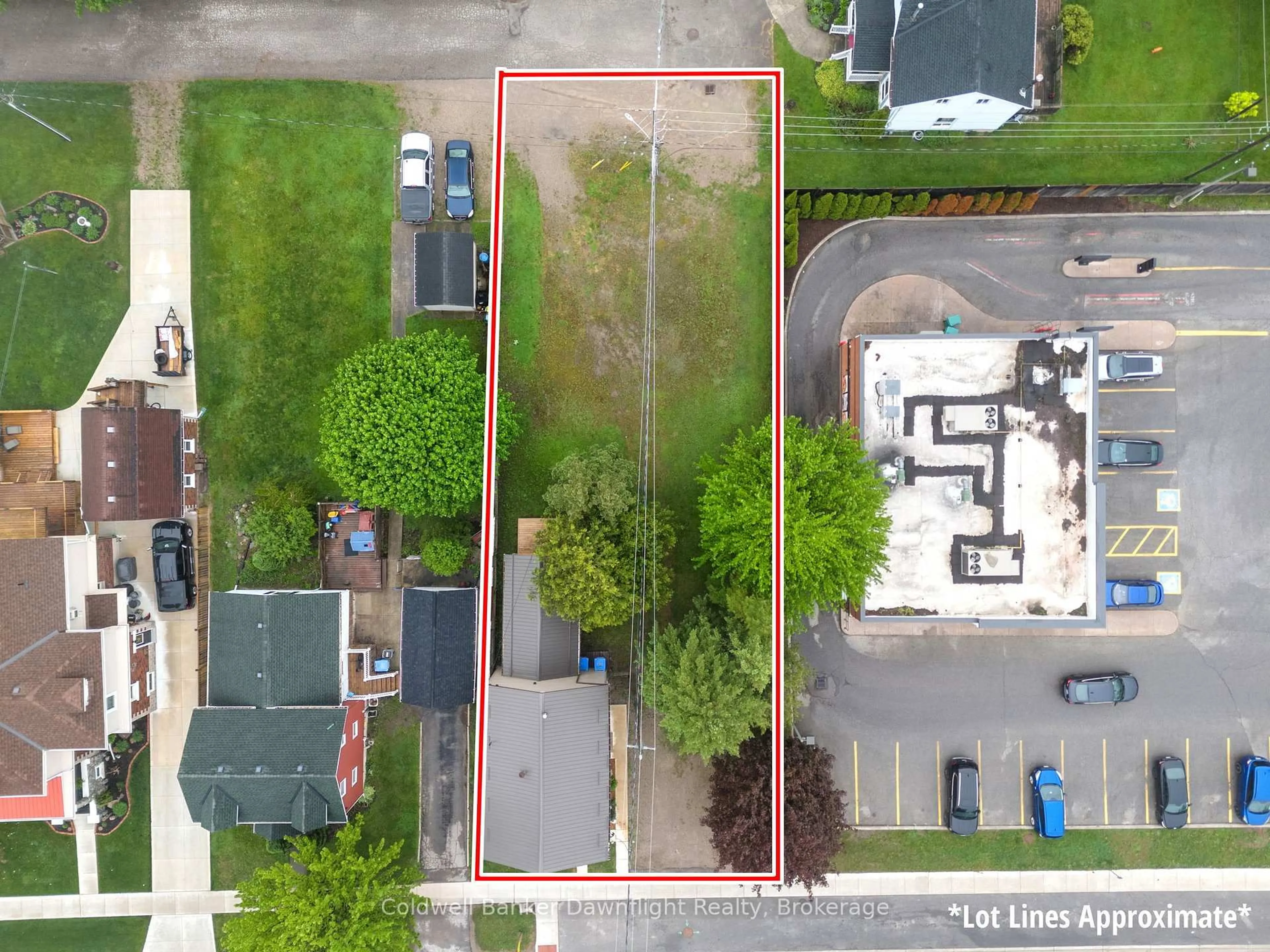 A pic from outside/outdoor area/front of a property/back of a property/a pic from drone, street for 50 Goderich St, Huron East Ontario N0K 1W0