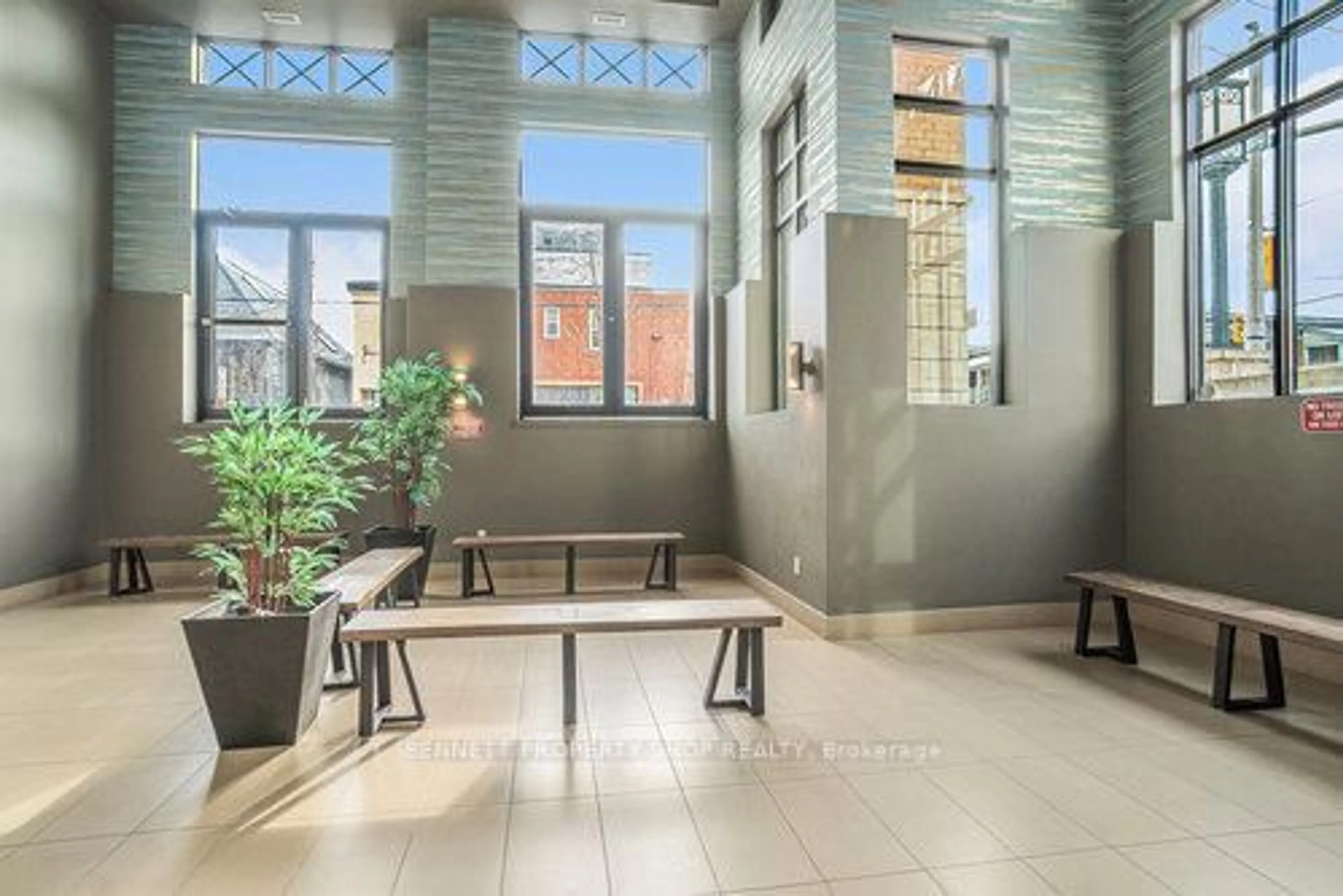 Lobby for 429 Kent St #313, Ottawa Ontario K2P 1B5