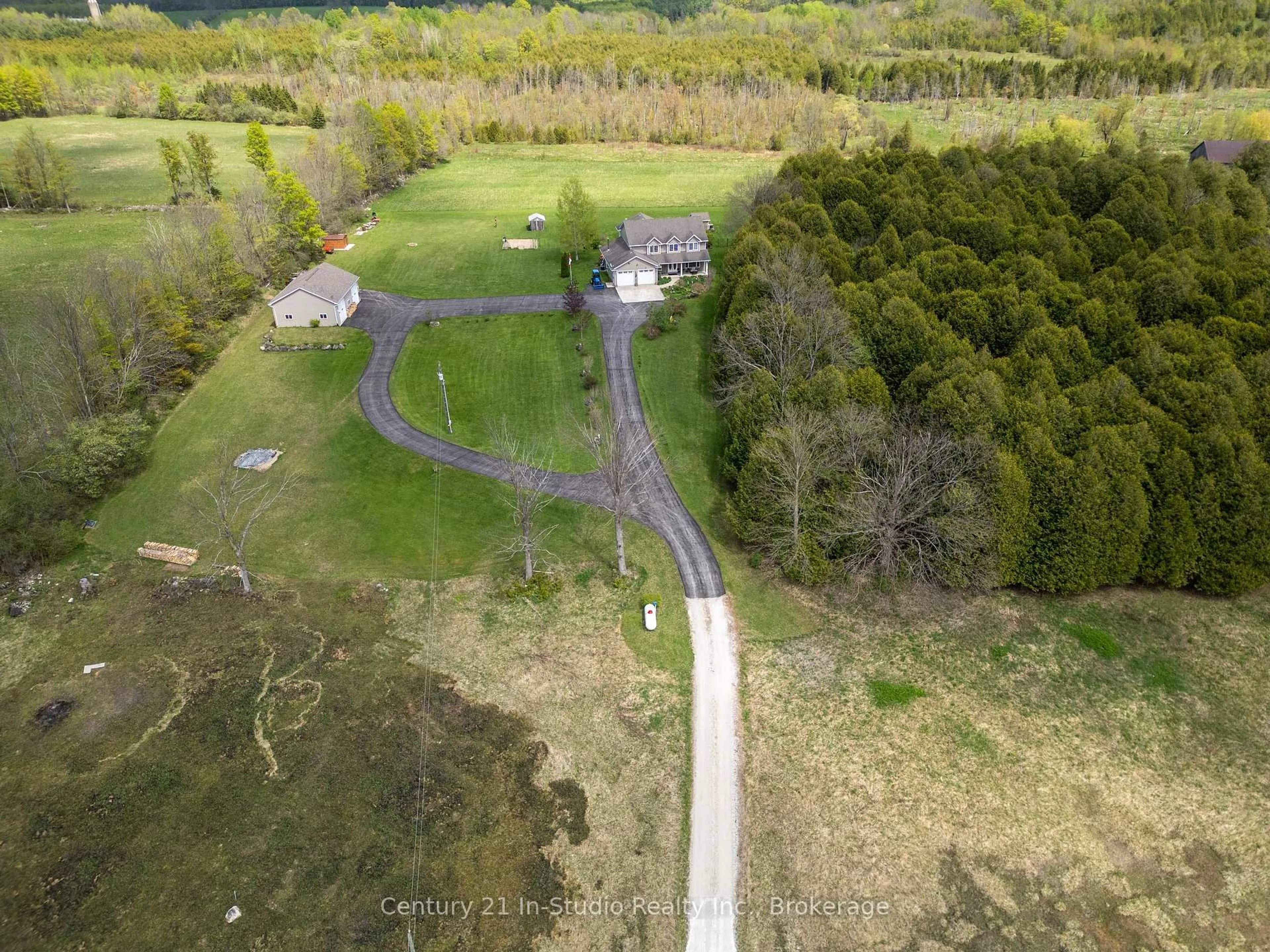 A pic from outside/outdoor area/front of a property/back of a property/a pic from drone, unknown for 497119 Concession 6 S (Bognor) Rd, Meaford Ontario N0H 1E0