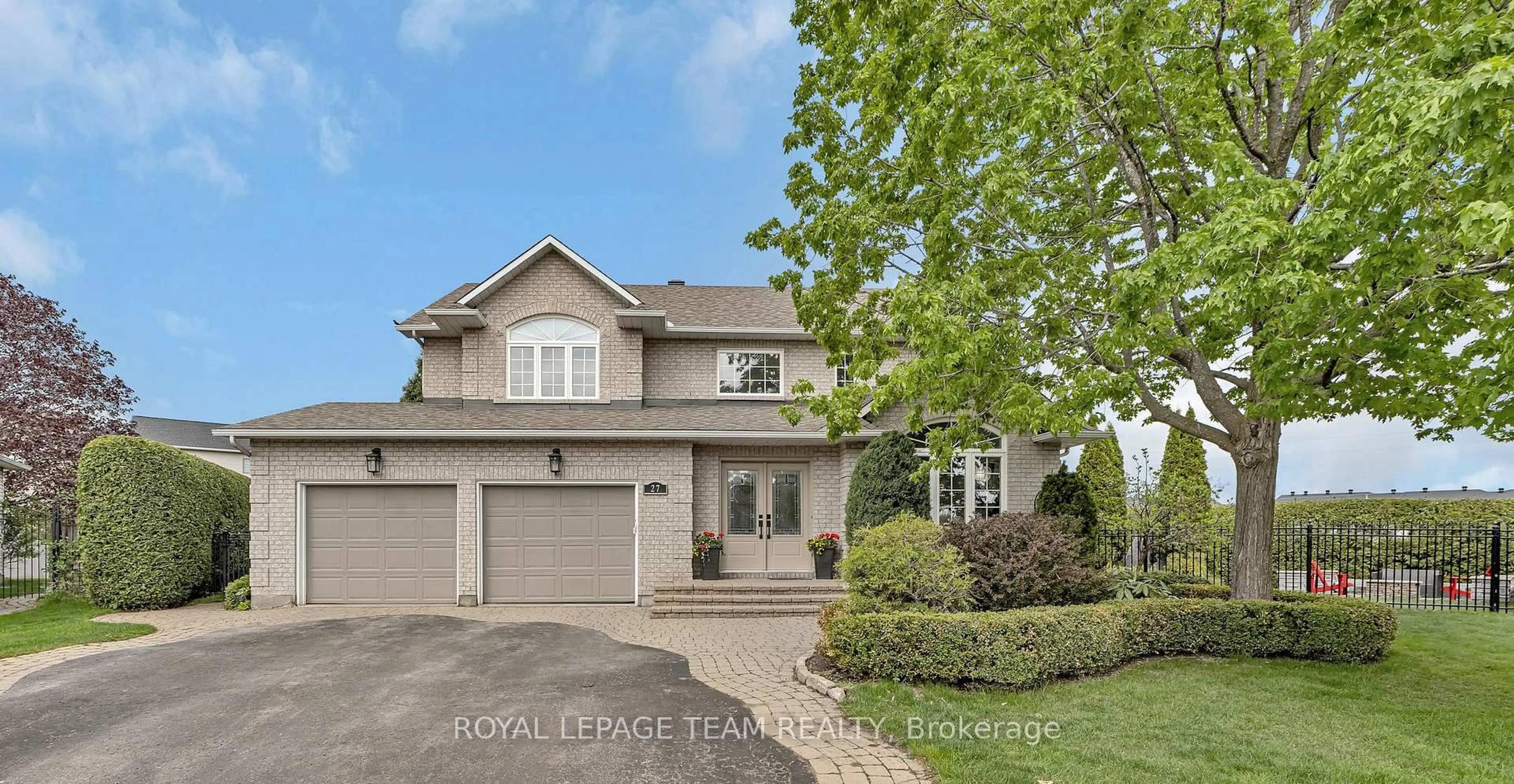 Unknown for 27 Heritage Grove Cres, Ottawa Ontario K2S 1R2