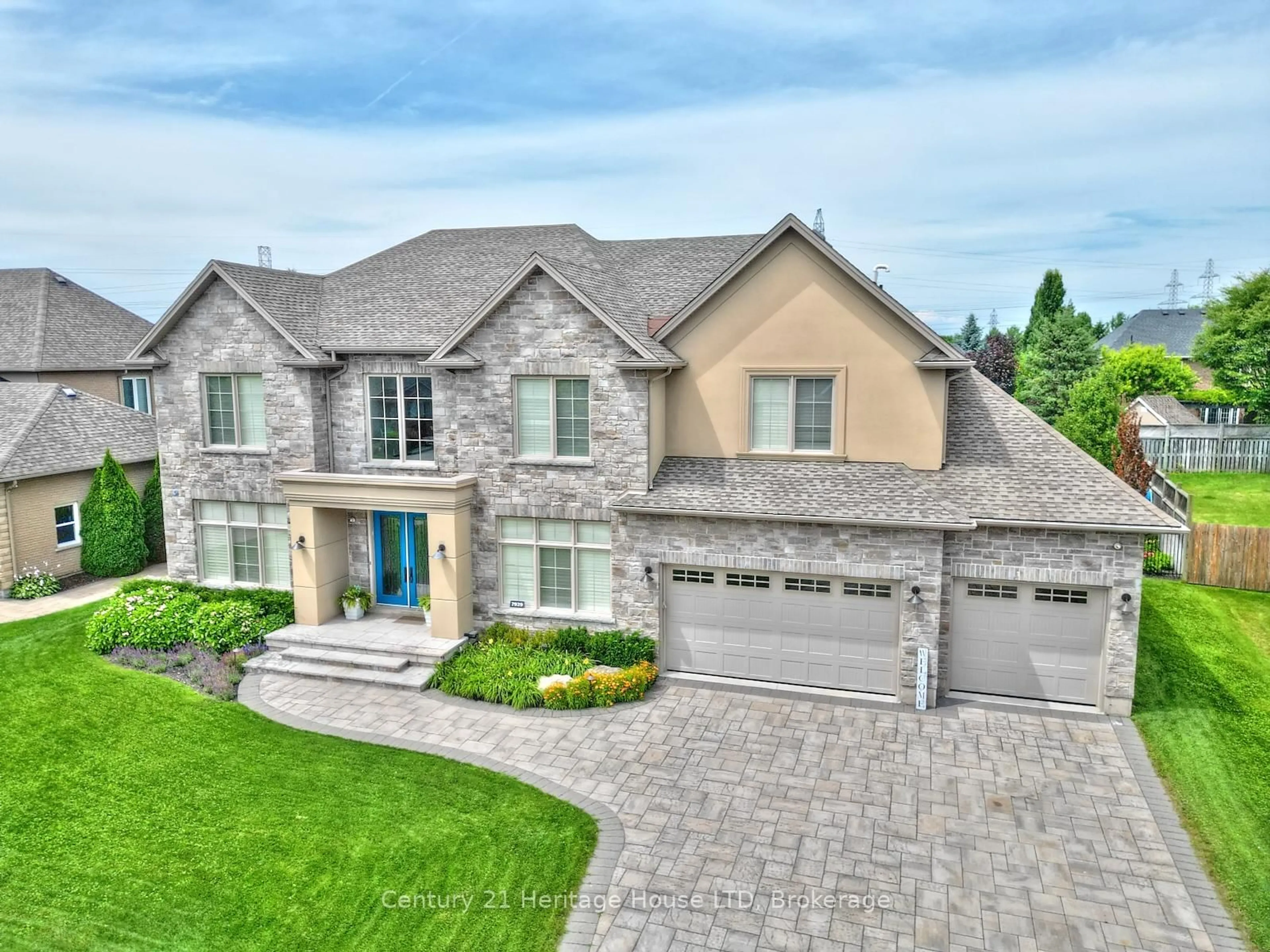 Home with brick exterior material, street for 7929 Westminster Dr, Niagara Falls Ontario L2H 2Z4