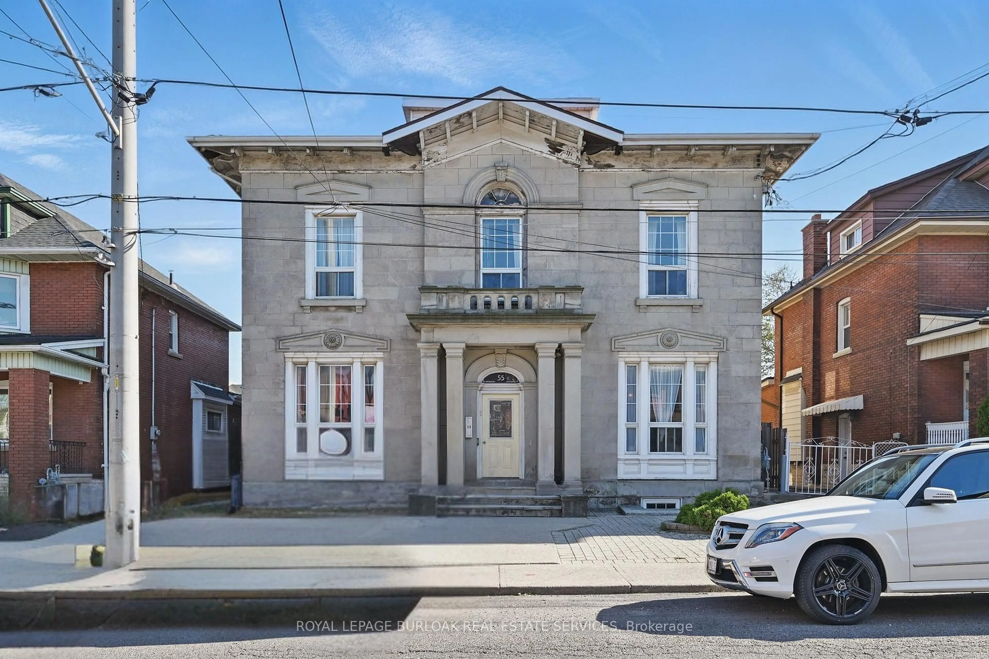 Home with brick exterior material, building for 55 Barton St, Hamilton Ontario L8L 1A3