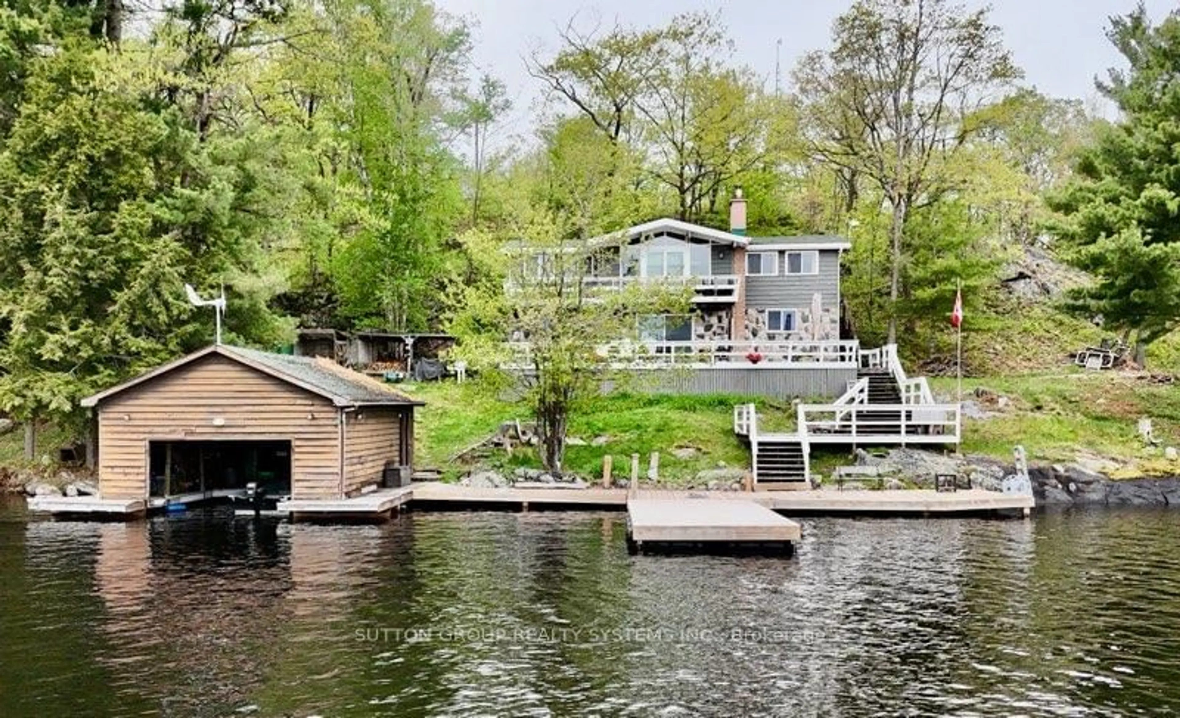 A pic from outside/outdoor area/front of a property/back of a property/a pic from drone, water/lake/river/ocean view for 231 Healey Lake Water N/A, The Archipelago Ontario P0C 1H0