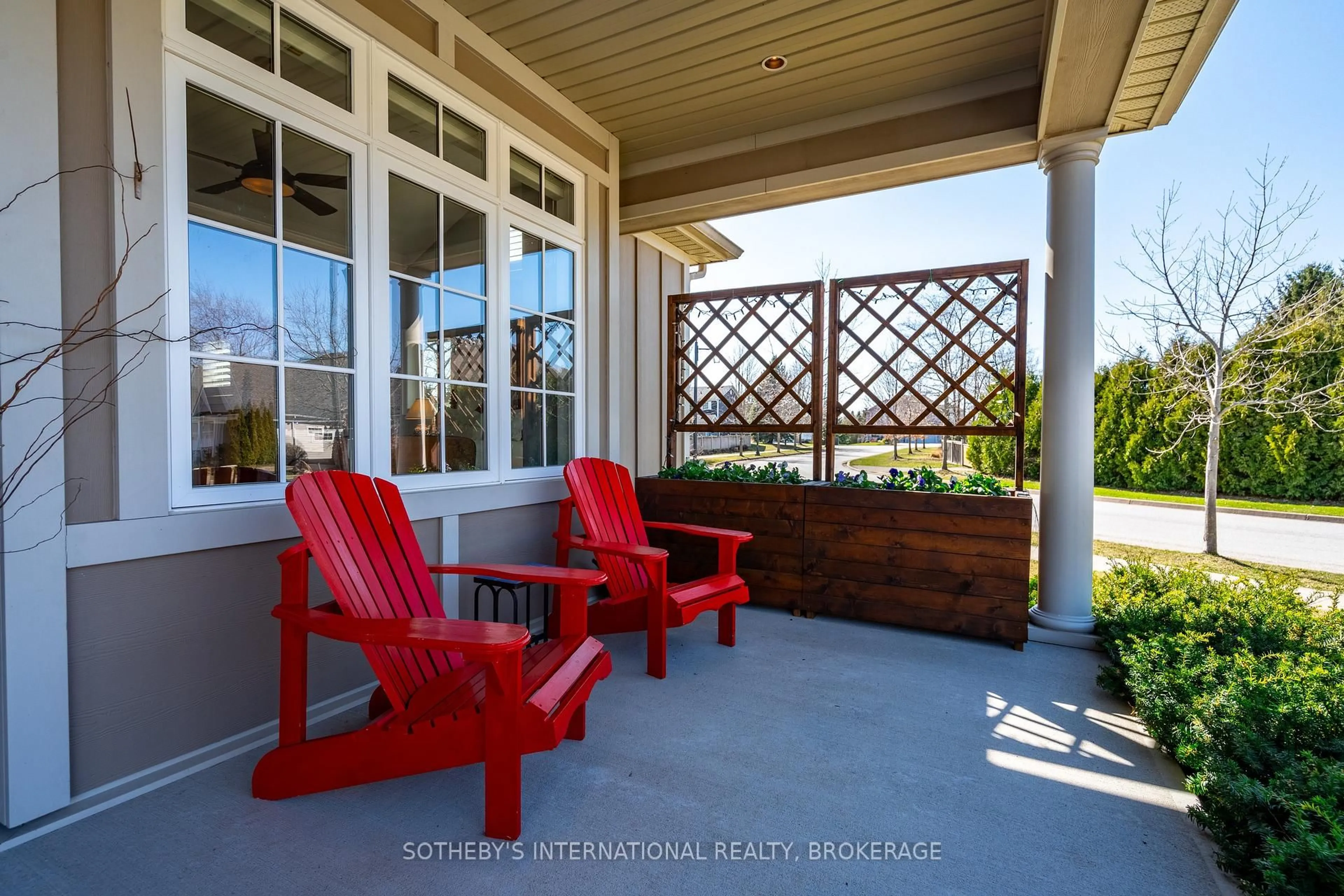 Patio, water/lake/river/ocean view for 1 Stoneridge Cres, Niagara-on-the-Lake Ontario L0S 1J1