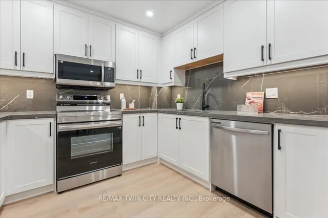 Additional property image - 25 Valleyview Rd Unit 17