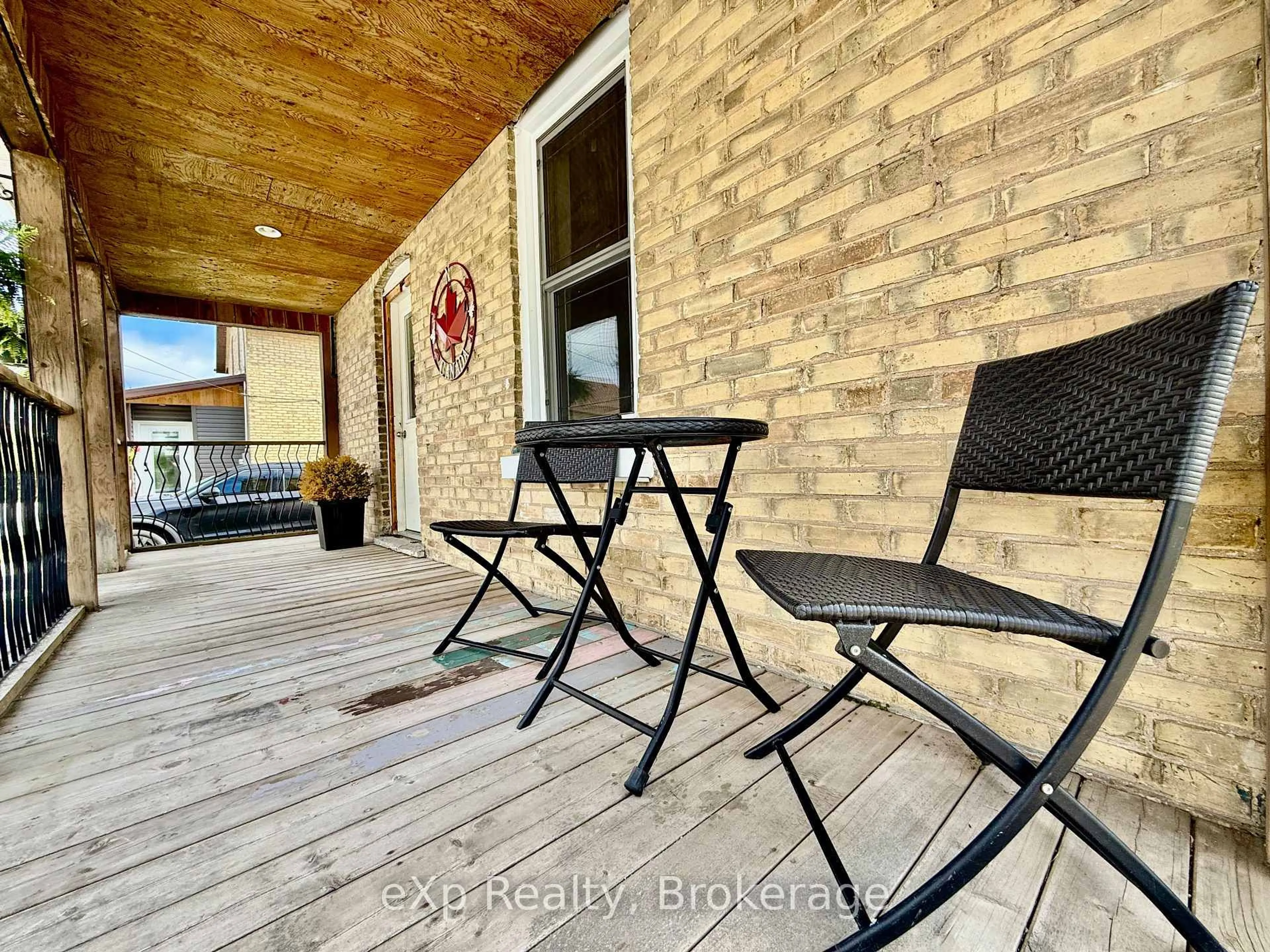 Patio, unknown for 28 King St, Brockton Ontario N0G 1J0