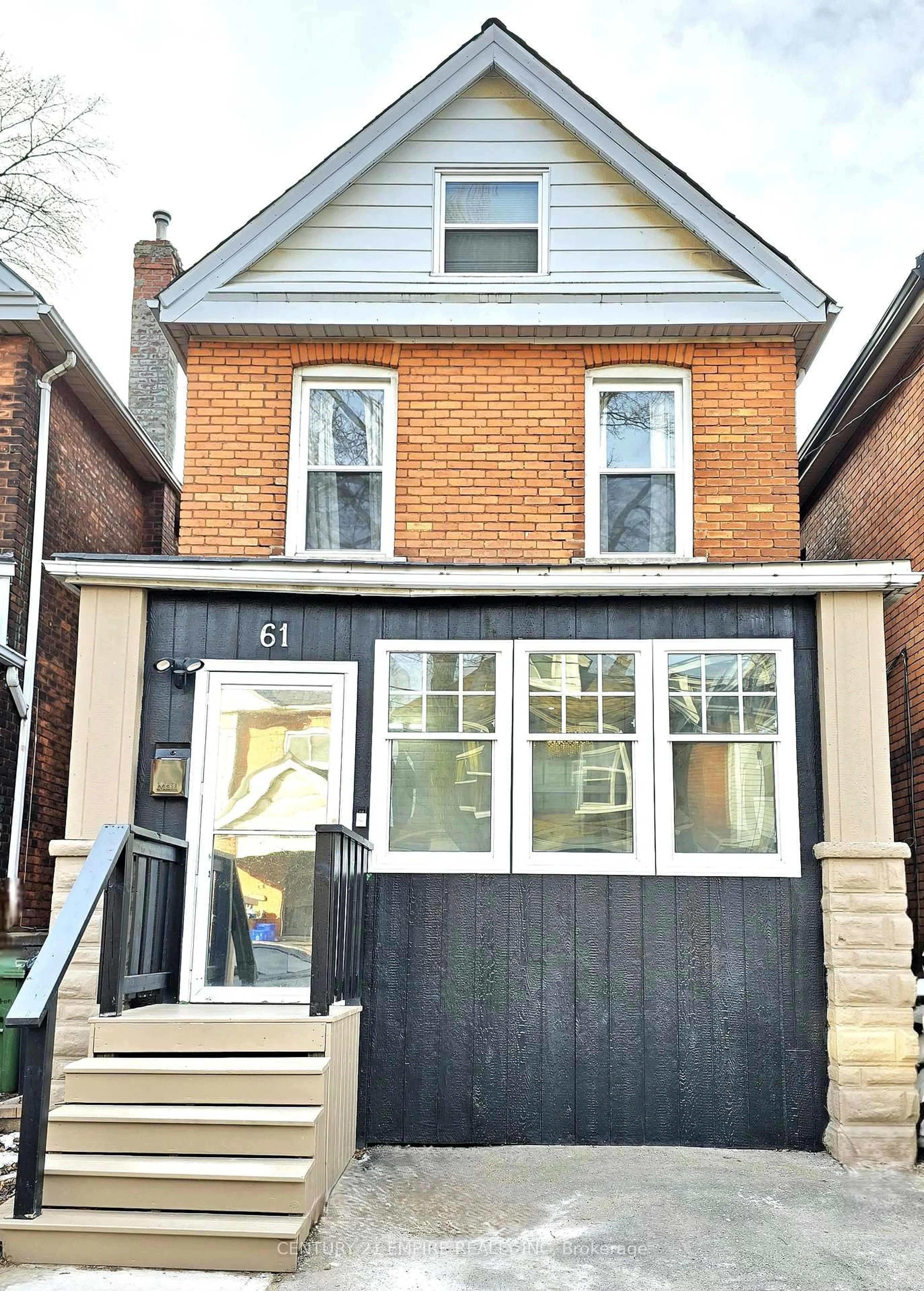 Home with brick exterior material, street for 61 Stirton St, Hamilton Ontario L8L 6E7