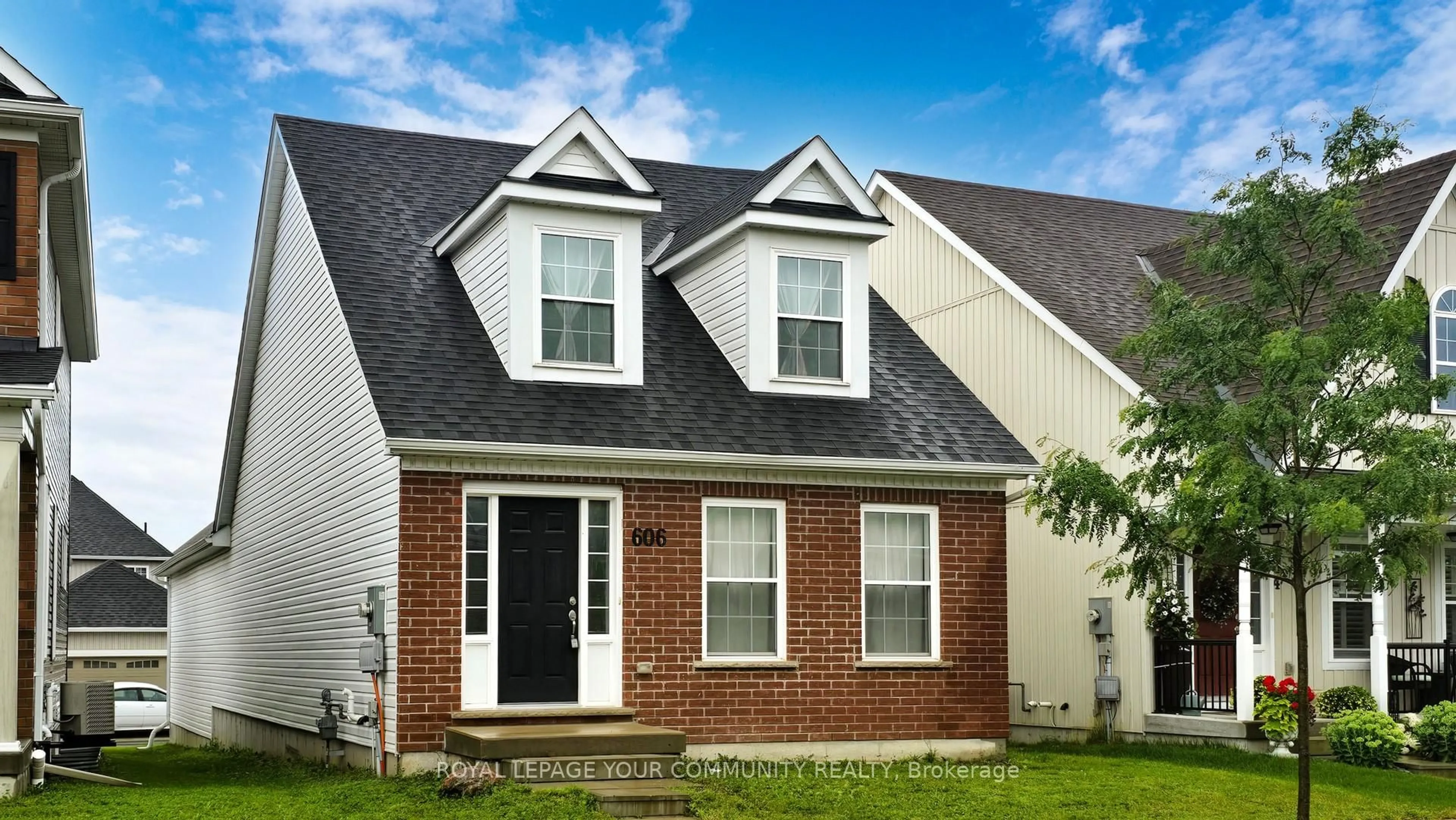 Home with vinyl exterior material, street for 606 Haylock Gdns, Peterborough North Ontario K9H 0G4