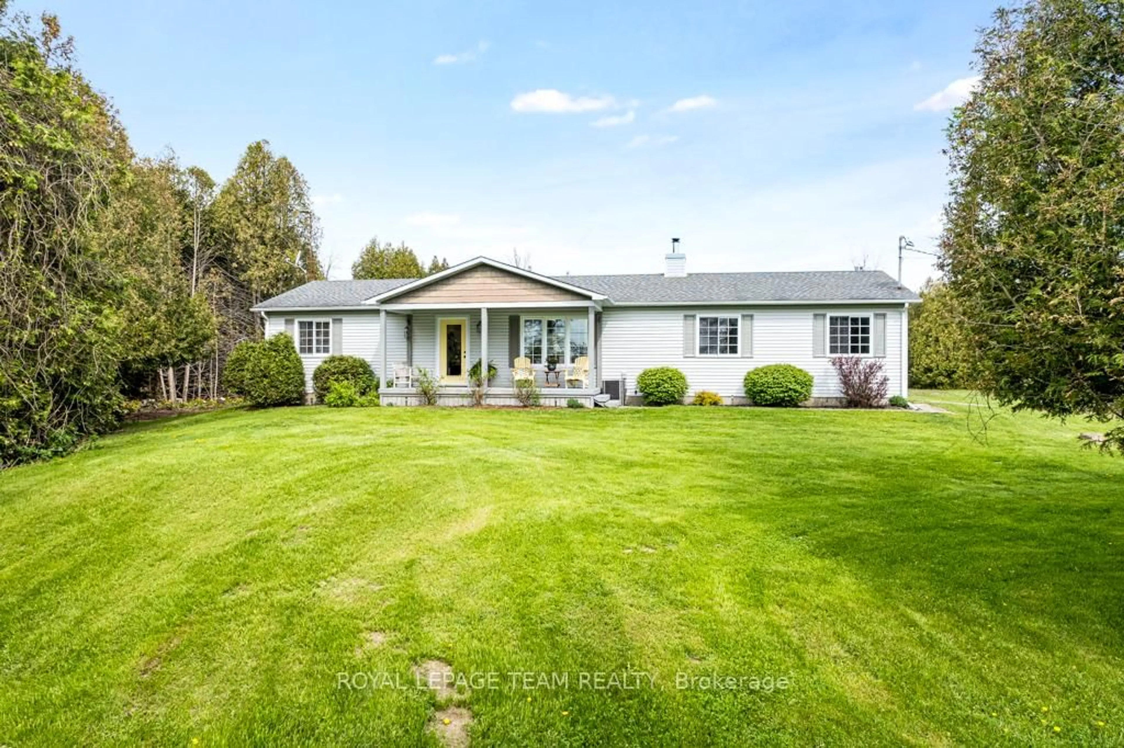 A pic from outside/outdoor area/front of a property/back of a property/a pic from drone, unknown for 2939 County 20 Rd, North Grenville Ontario K0G 1J0