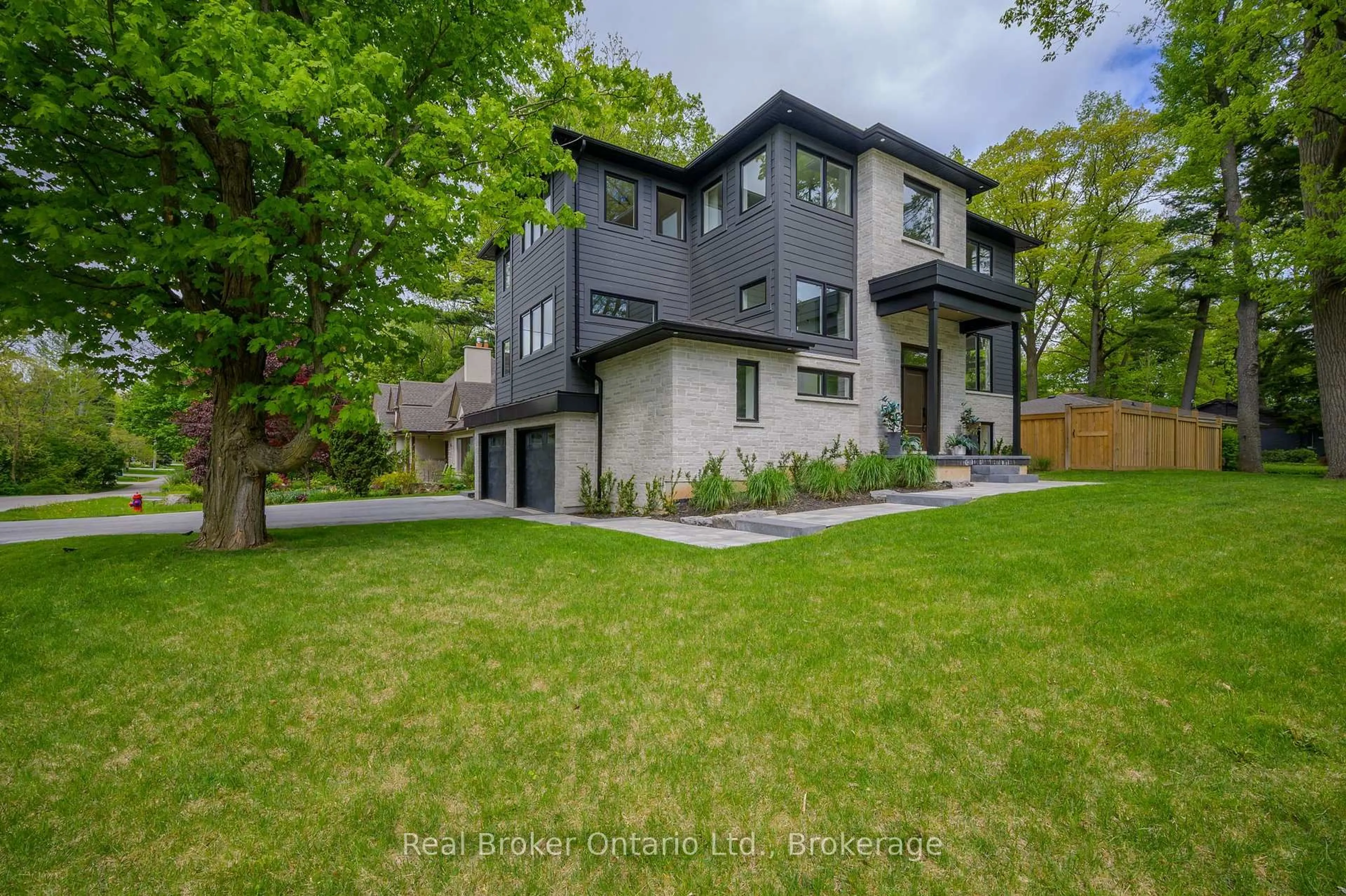 Home with brick exterior material, street for 262 Robina Rd, Hamilton Ontario L9G 2L5