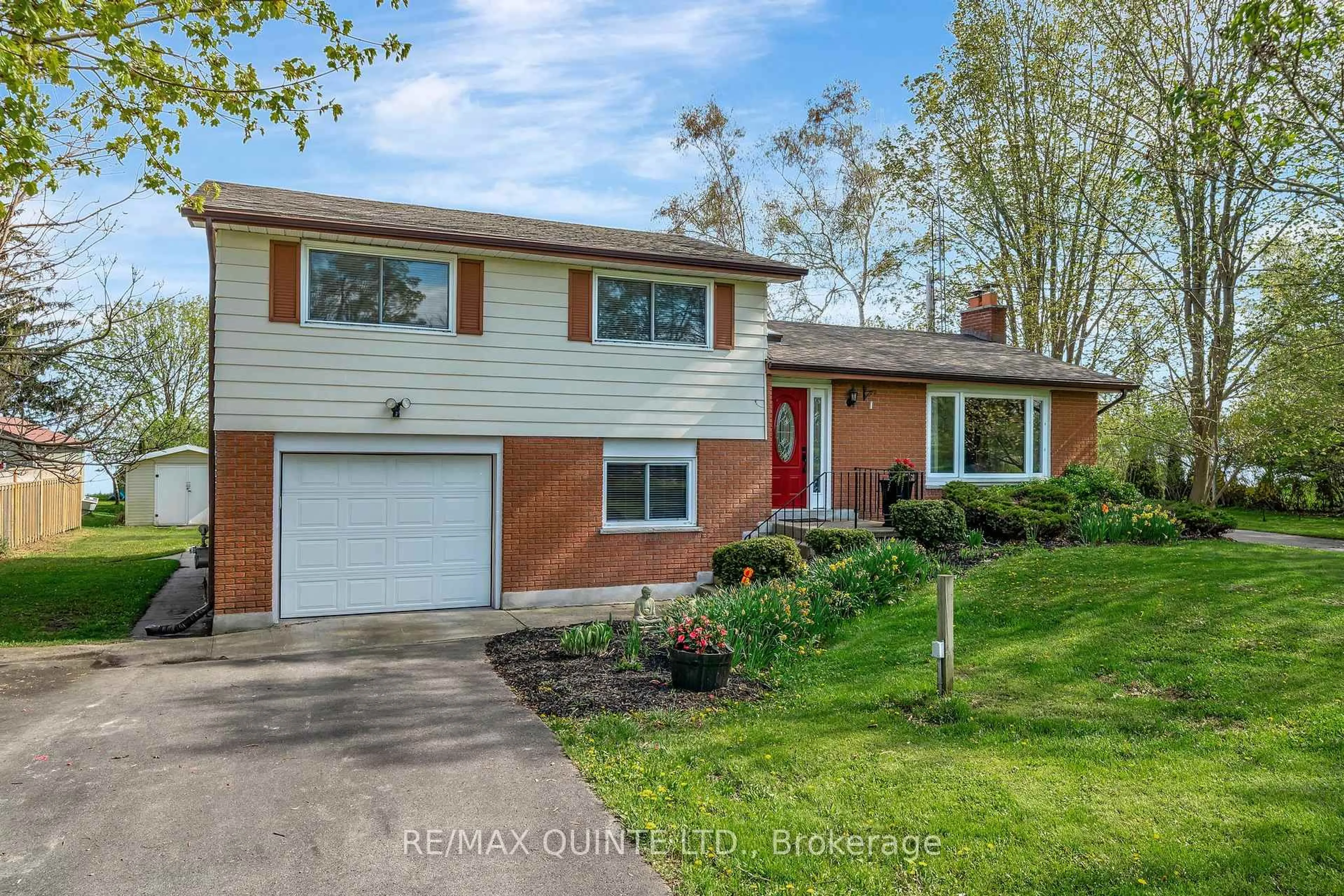 Unknown for 17035 Loyalist Pkwy, Prince Edward County Ontario K0K 3L0