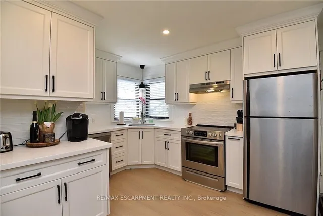 Additional property image - 808 Tenth Ave