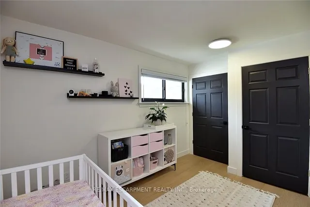 Additional property image - 808 Tenth Ave