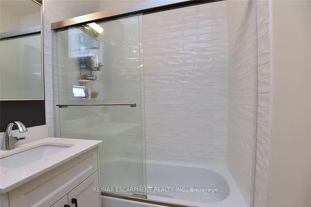 Additional property image - 808 Tenth Ave