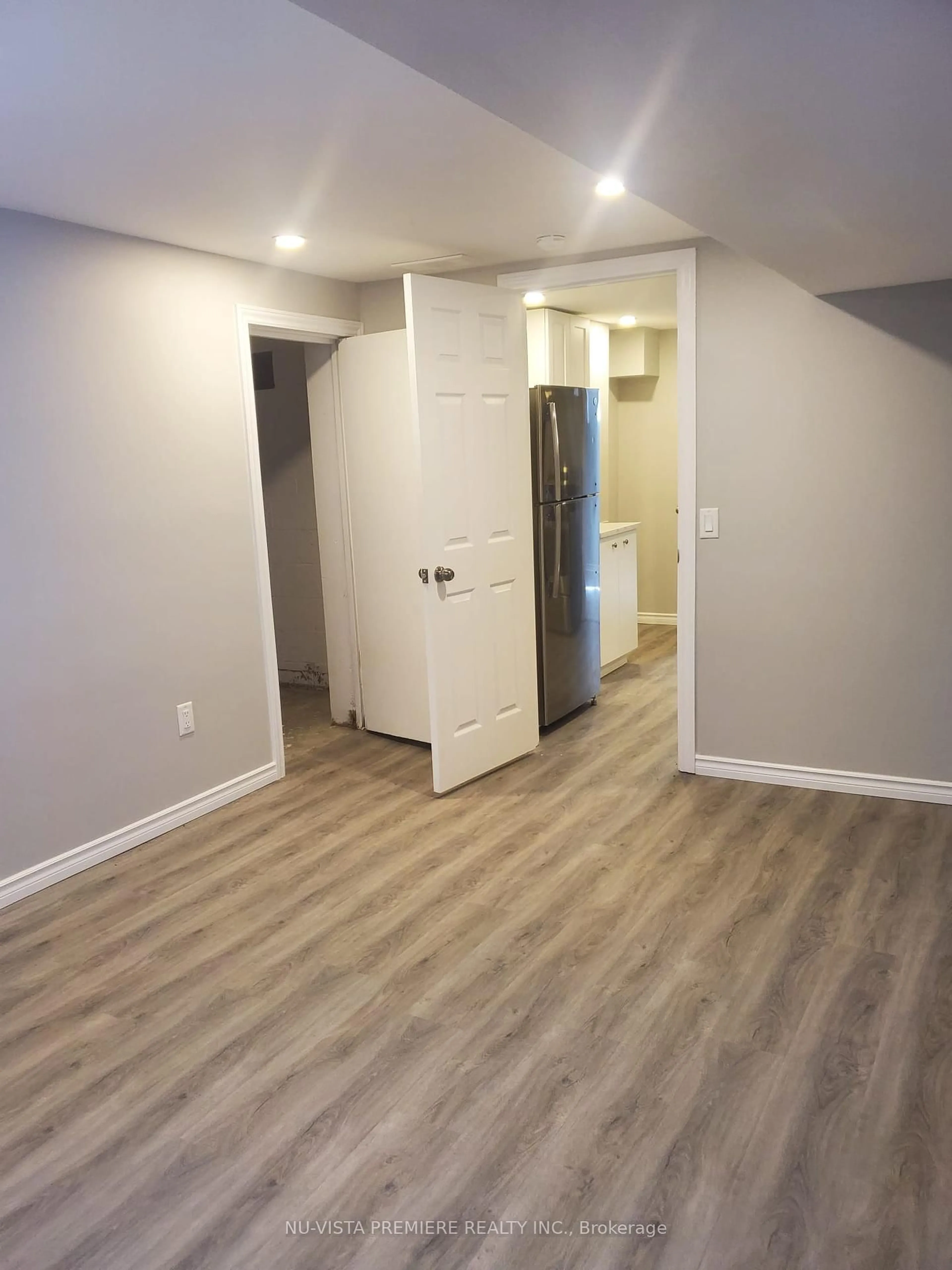 A pic of a room for 63 Wistow St, London East Ontario N5Y 1C9
