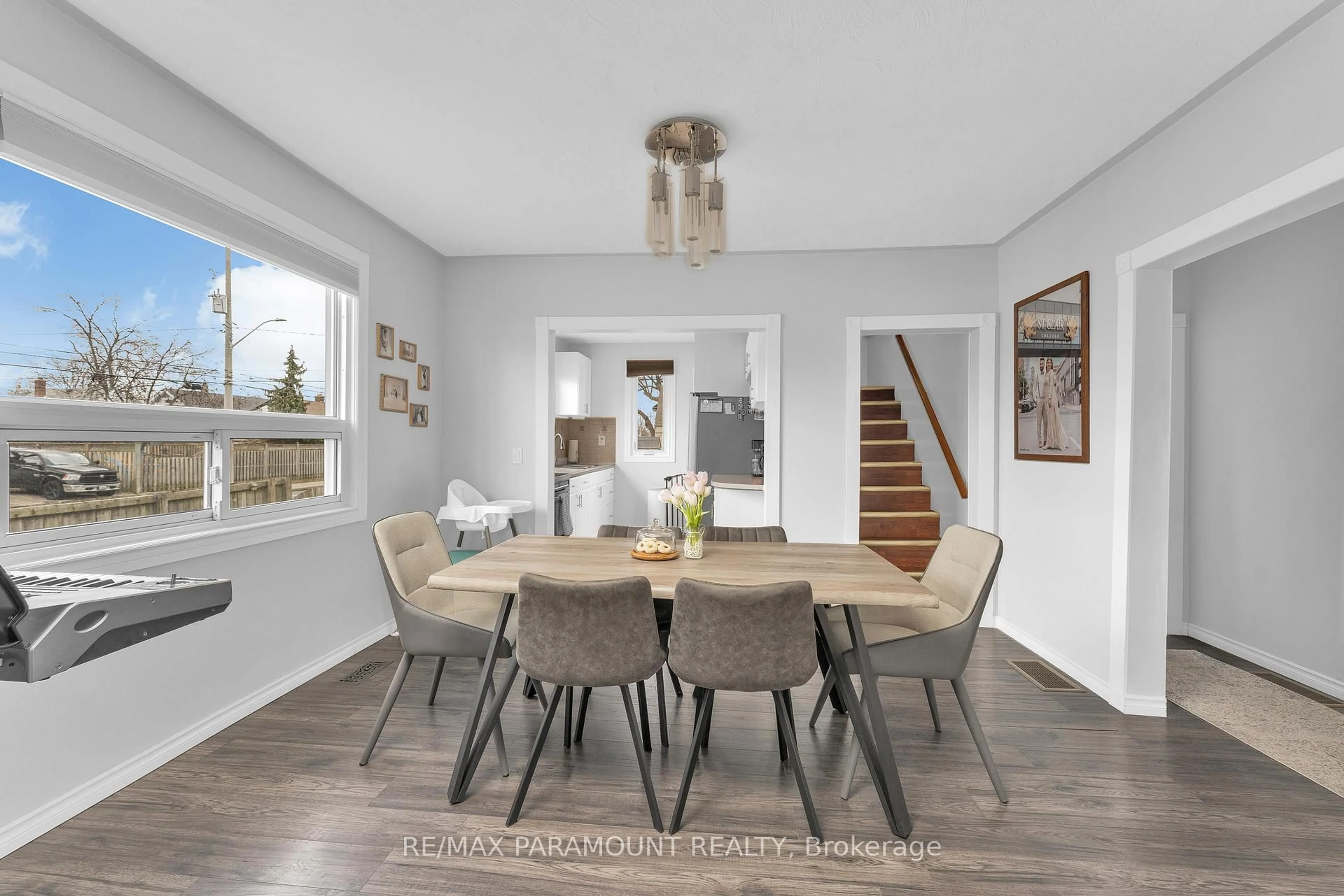 Dining room, wood/laminate floor for 1495 ARTHUR Rd, Windsor Ontario N8Y 3Y8