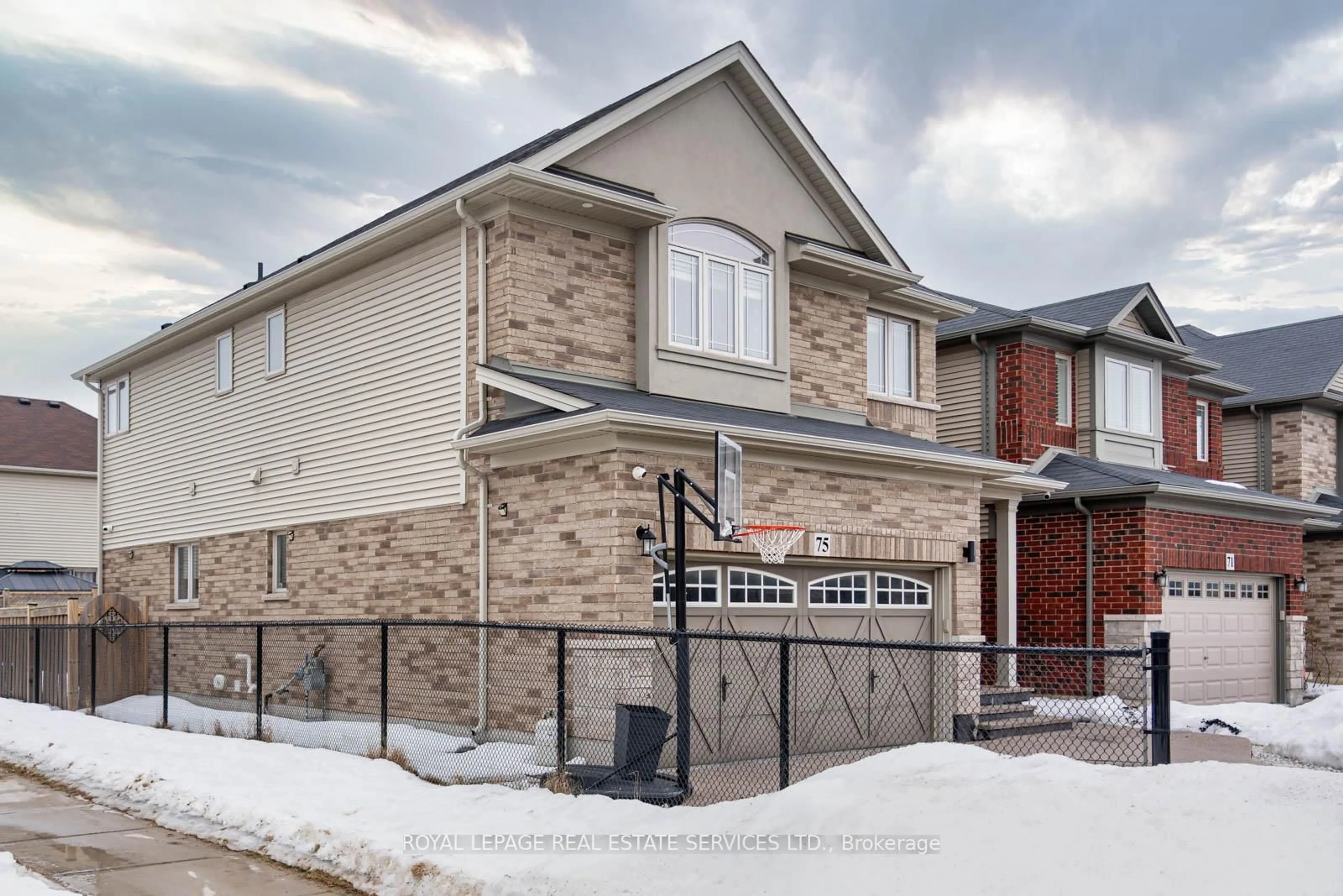Home with brick exterior material, street for 75 Chamomile Dr, Hamilton Ontario L8W 0C1
