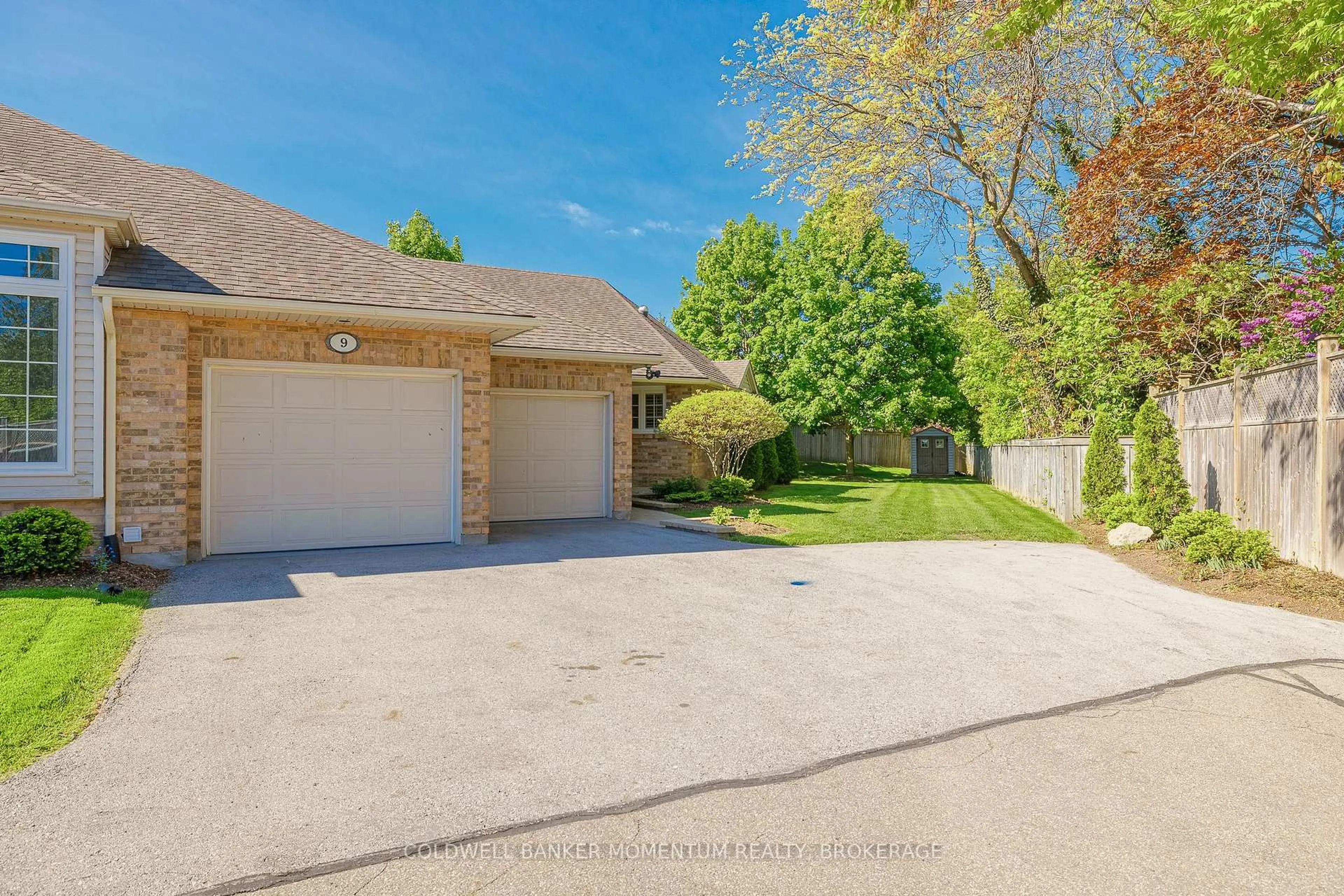 A pic from outside/outdoor area/front of a property/back of a property/a pic from drone, street for 1439 NIAGARA STONE Rd #9, Niagara-on-the-Lake Ontario L0S 1J0