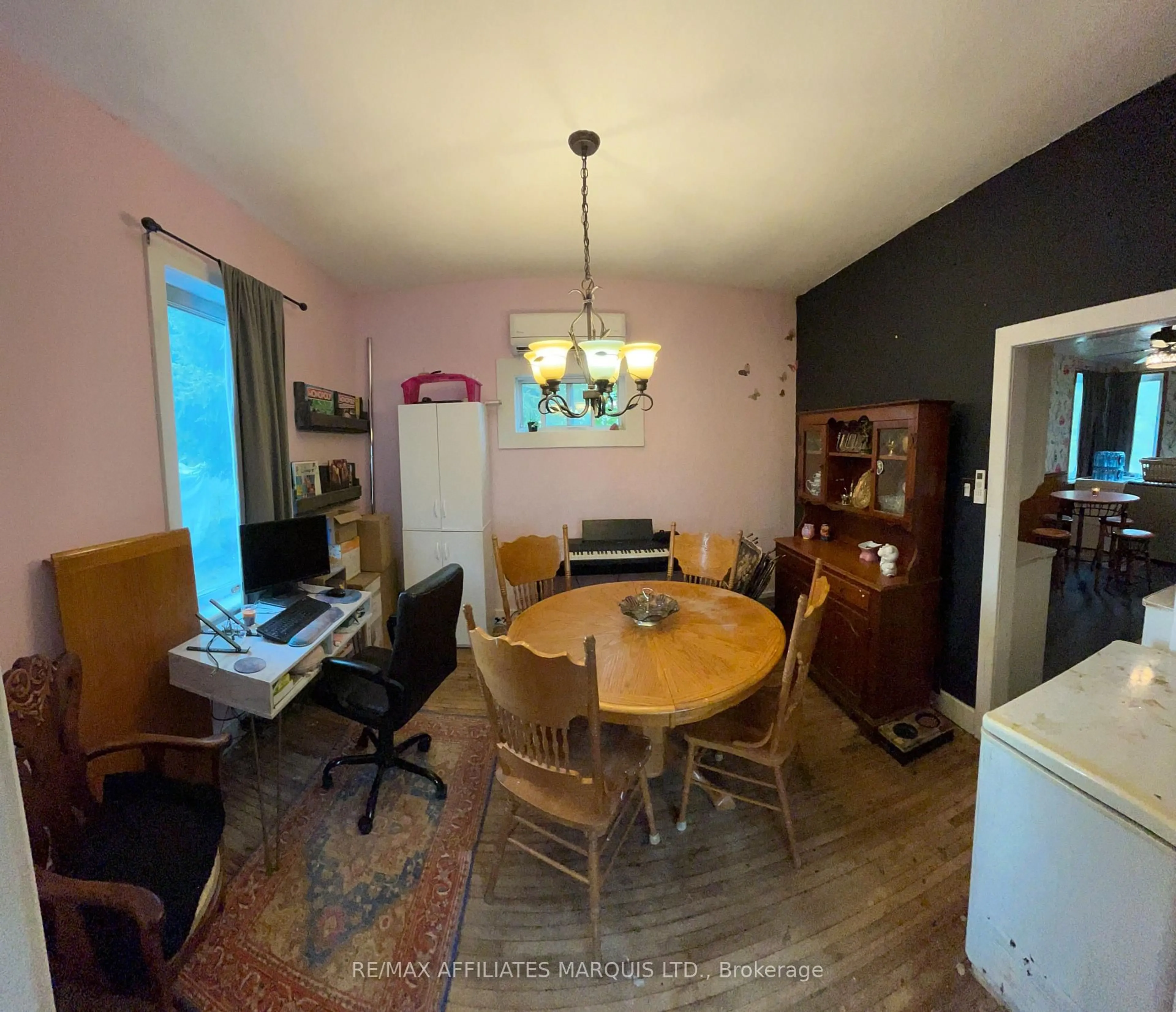 A pic of a room for 37 Main St, South Stormont Ontario K0C 1Y0
