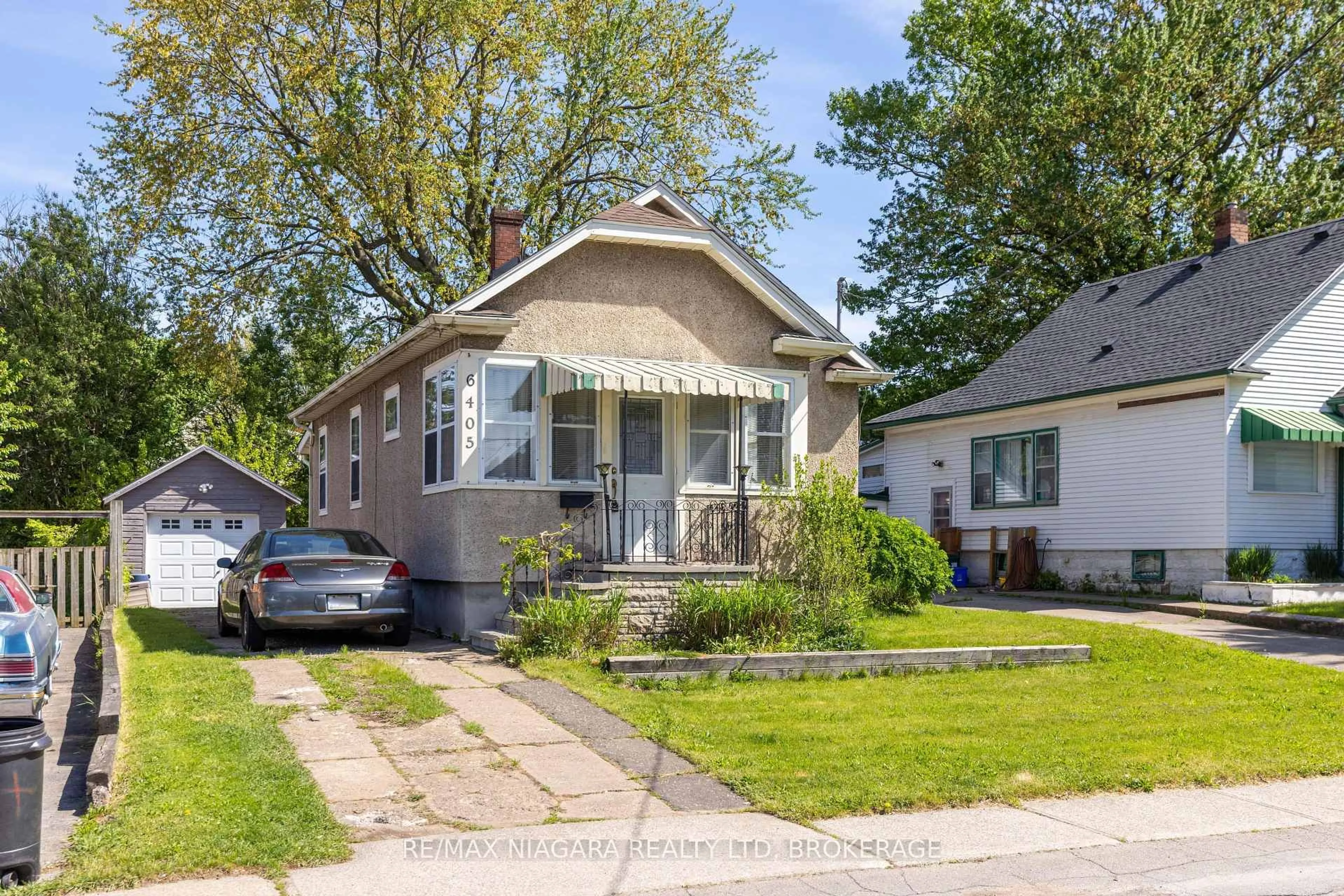 Home with brick exterior material, street for 6405 Culp St, Niagara Falls Ontario L2G 2C2