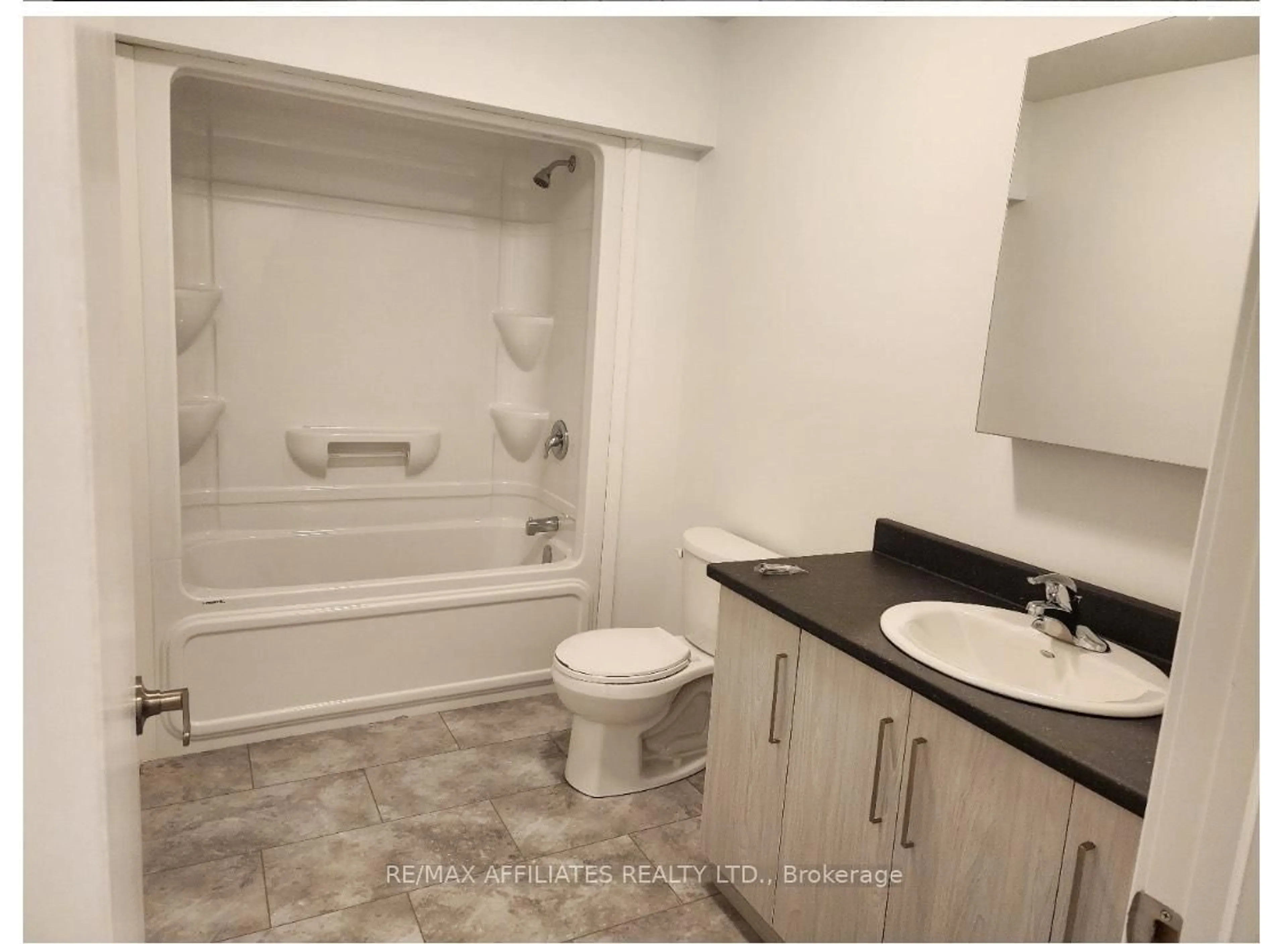 Standard bathroom, ceramic/tile floor for 123 POONAMALIE Rd, Rideau Lakes Ontario K7A 5B8