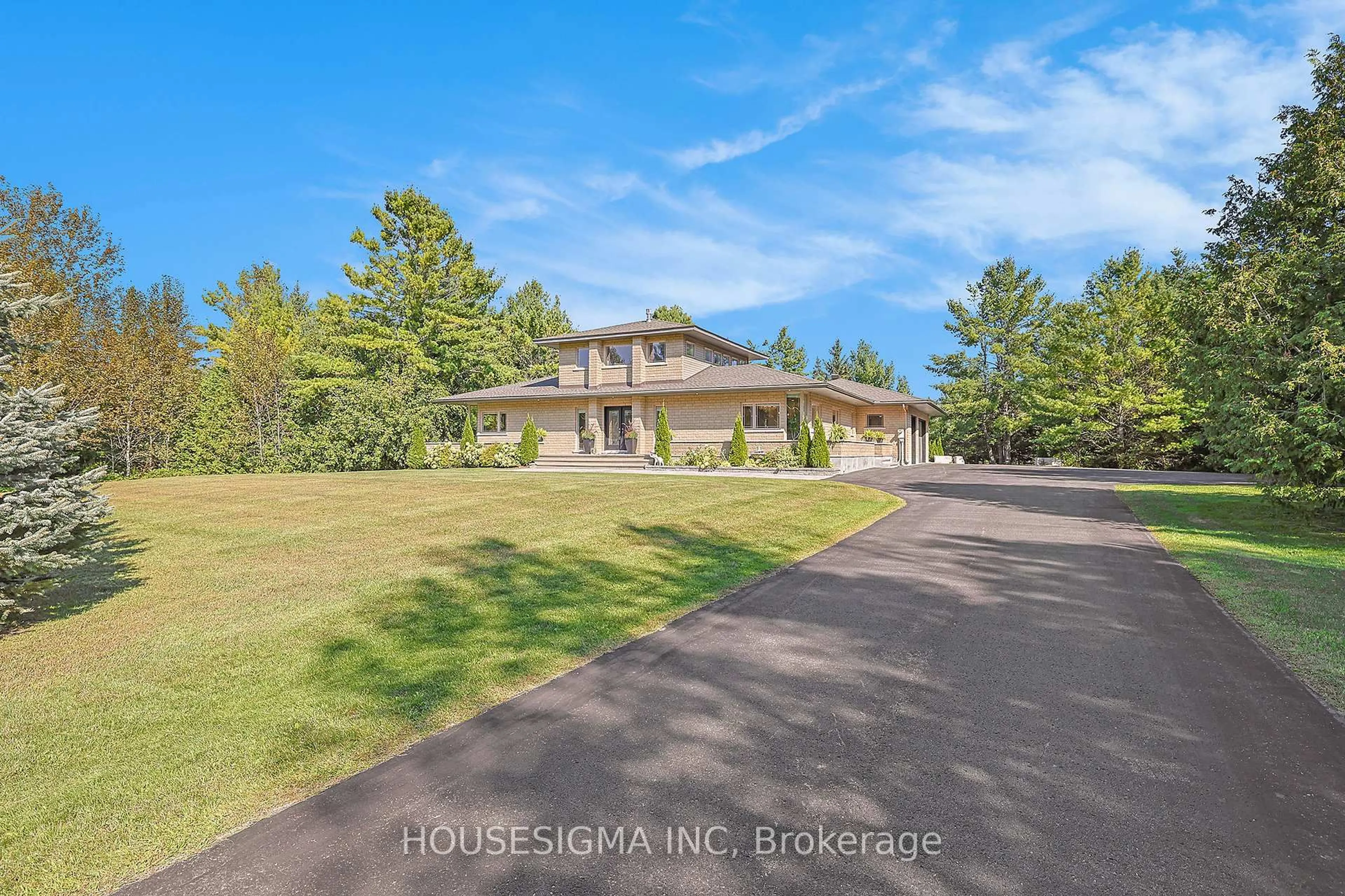 A pic from outside/outdoor area/front of a property/back of a property/a pic from drone, water/lake/river/ocean view for 7 Canadian Dr, Ashton Ontario K0A 1B0