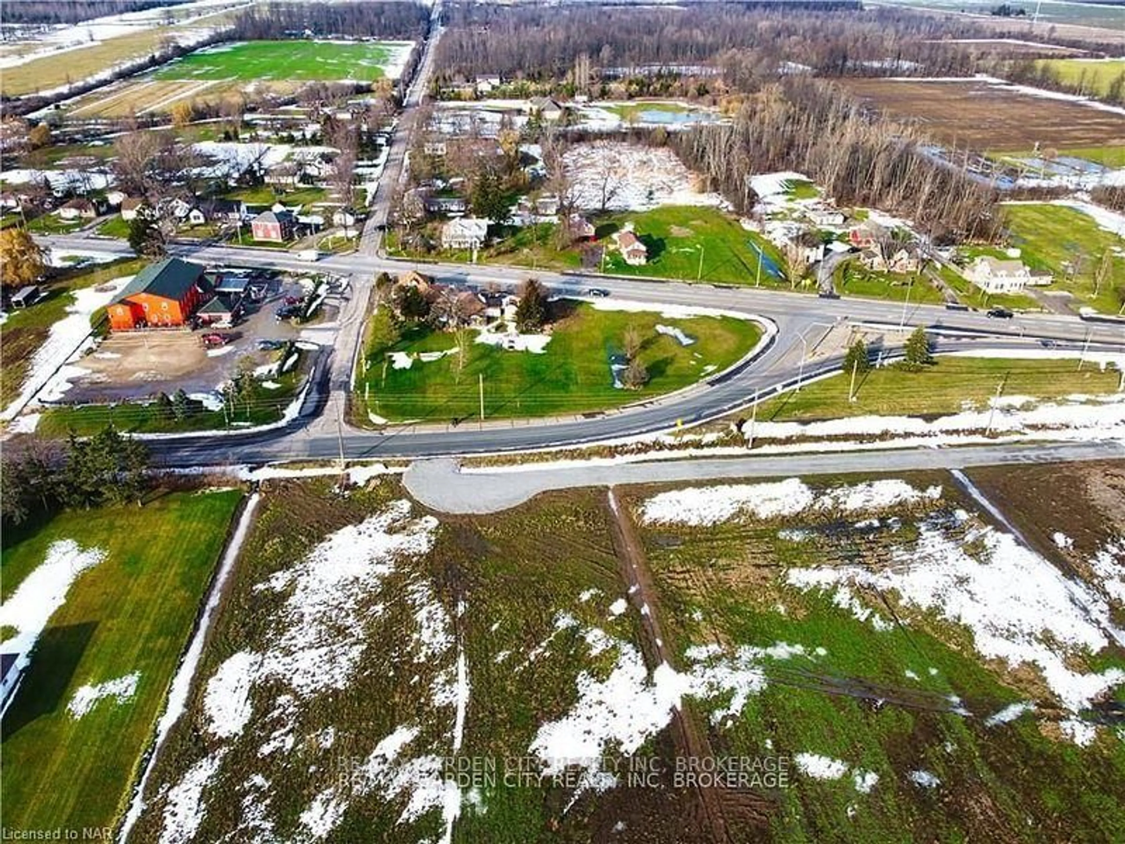 A pic from outside/outdoor area/front of a property/back of a property/a pic from drone, street for N/A KILLALY St #part 2, Port Colborne Ontario L3K 5V3
