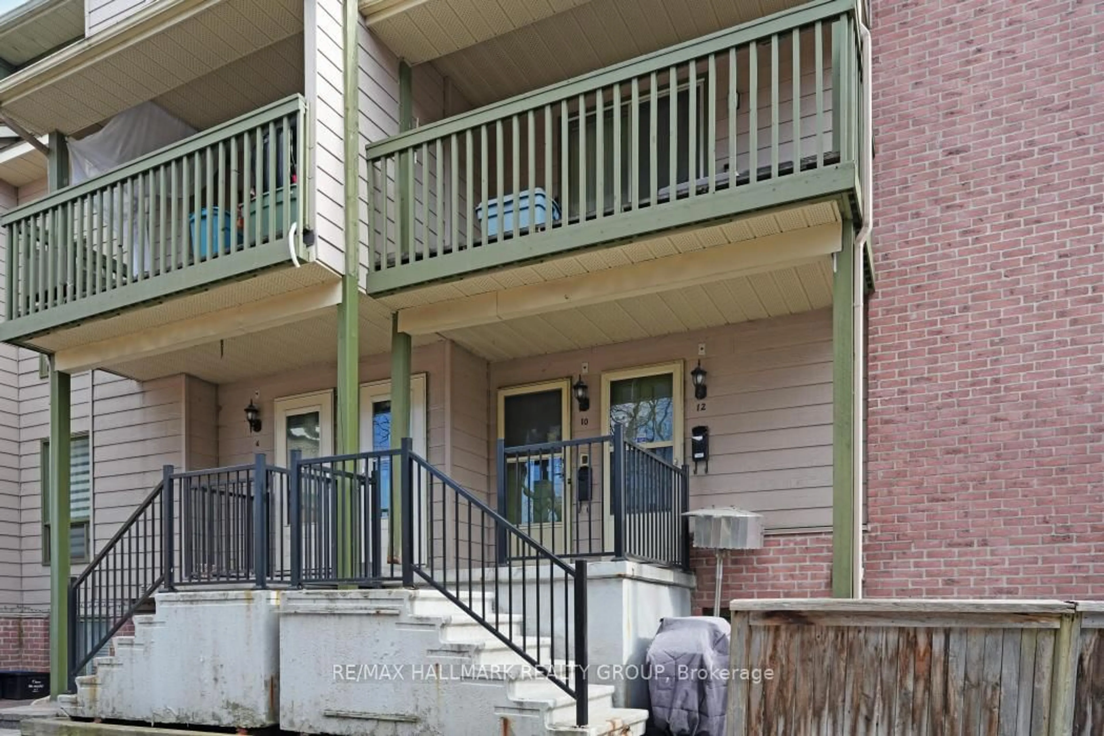 Unknown for 268 Presland Rd #10, Ottawa Ontario K1K 2B8