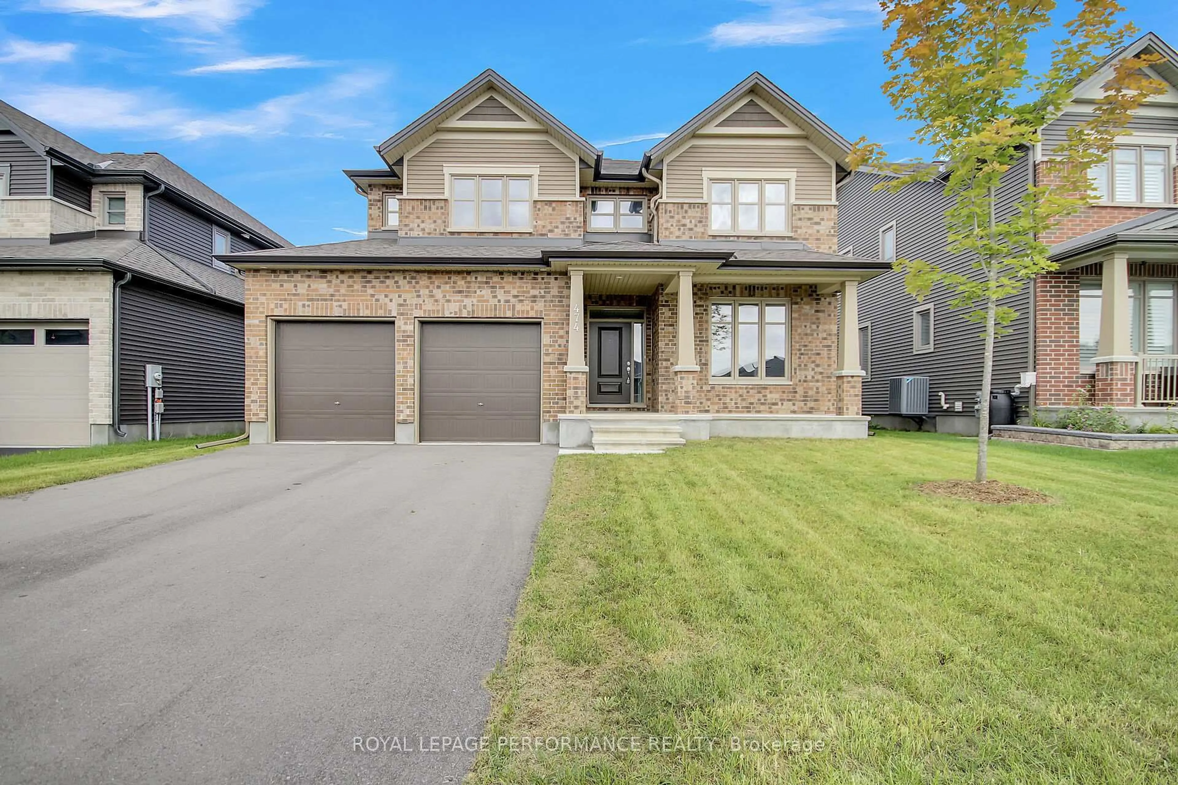 Home with brick exterior material, street for 474 Central Park Blvd, Russell Ontario K4R 1E9