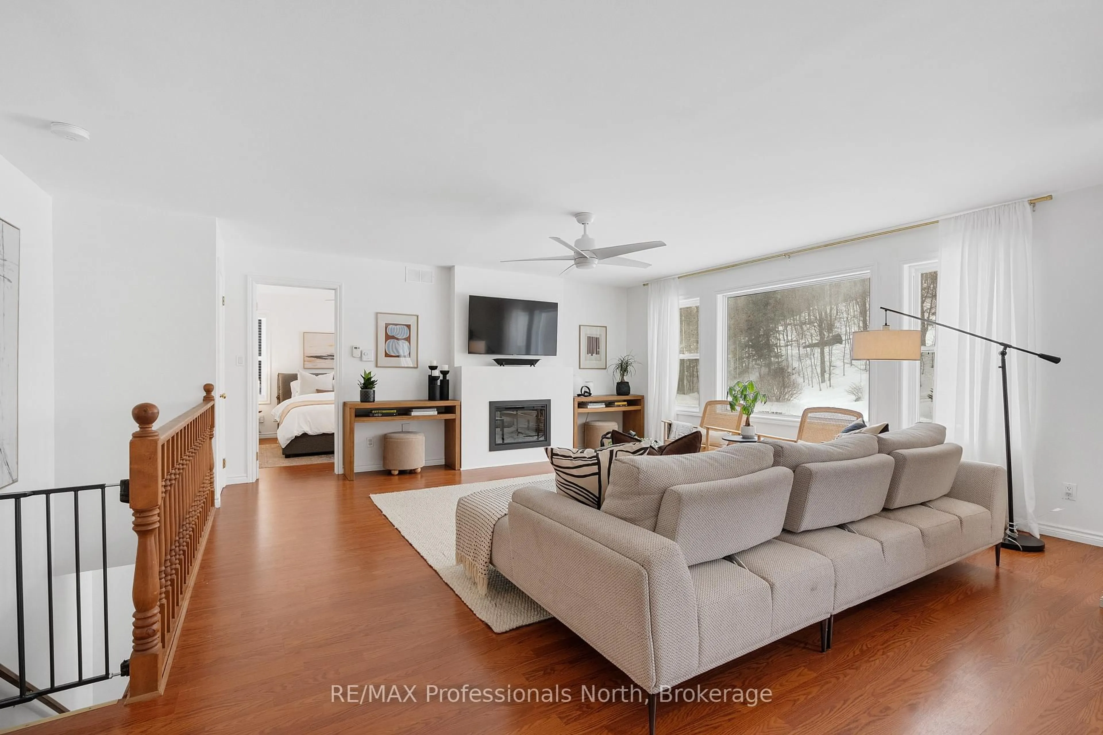 Living room with furniture, unknown for 47 Farmcrest Ave, Dysart et al Ontario K0M 1S0