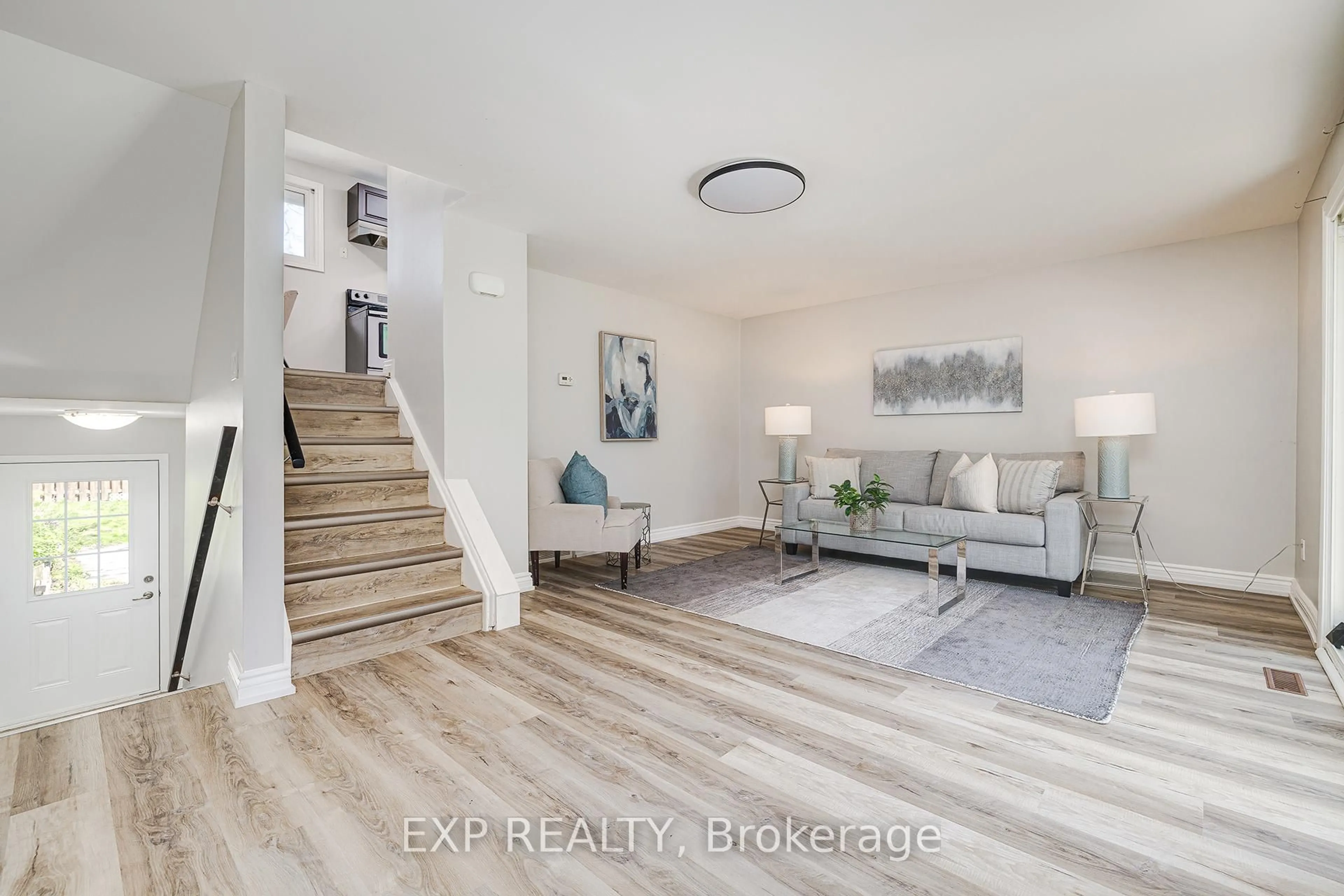 Unknown for 25 Thaler Ave #12, Kitchener Ontario N2A 1R3