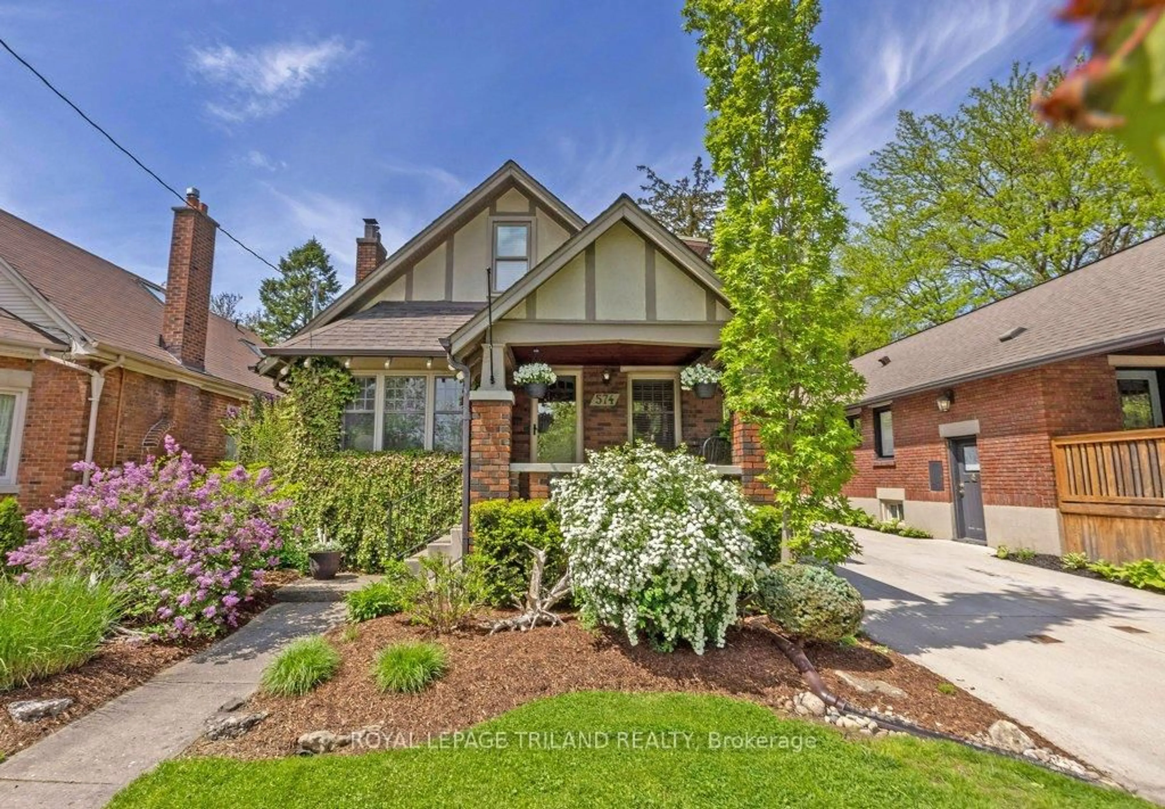 Home with brick exterior material, street for 574 St James St, London East Ontario N5Y 3P6
