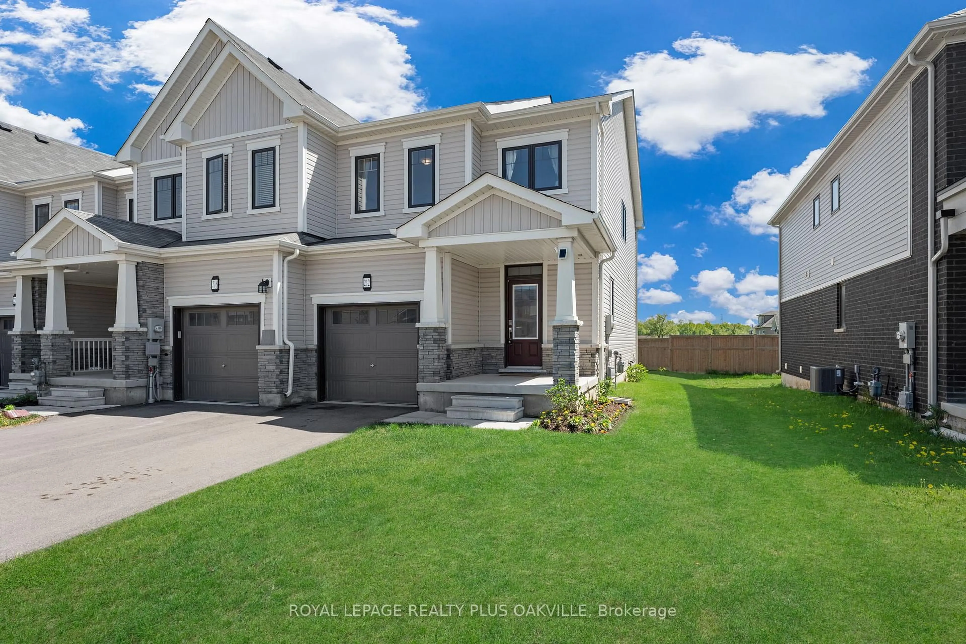 Unknown for 212 Explorer Way, Thorold Ontario L2V 0K2